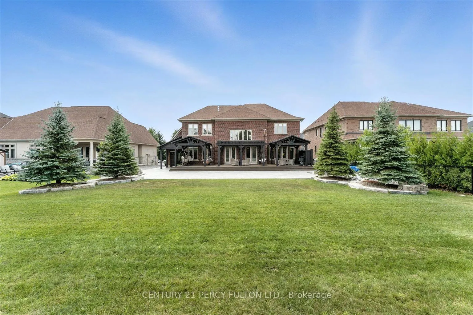 13 Country Club Crescent