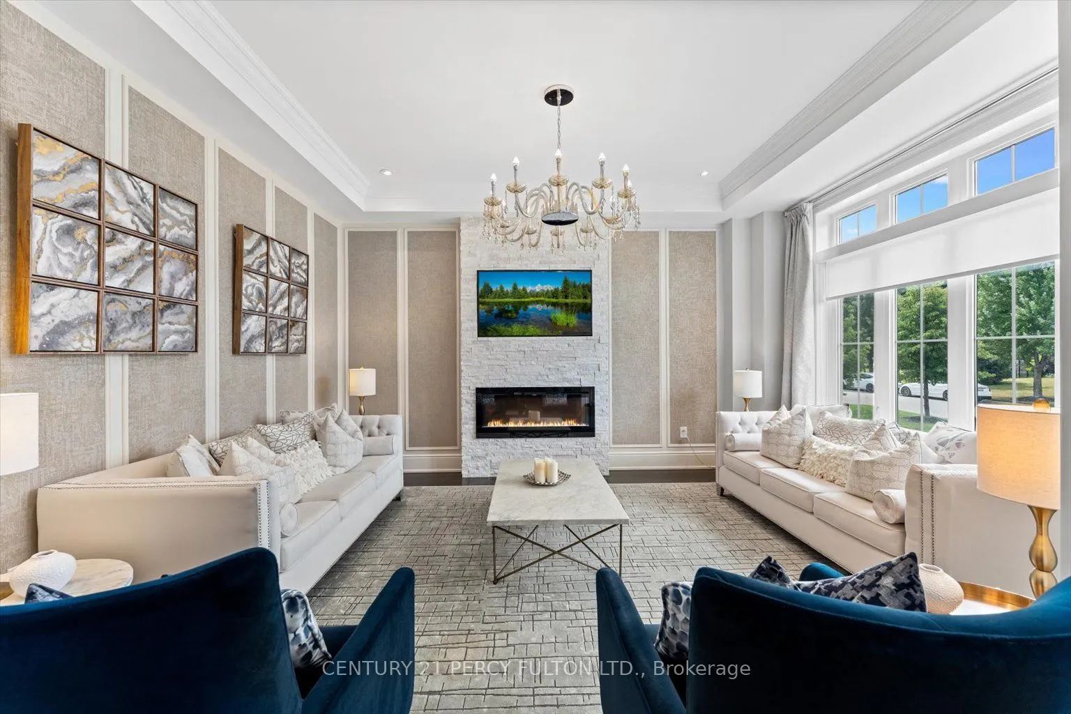 13 Country Club Crescent