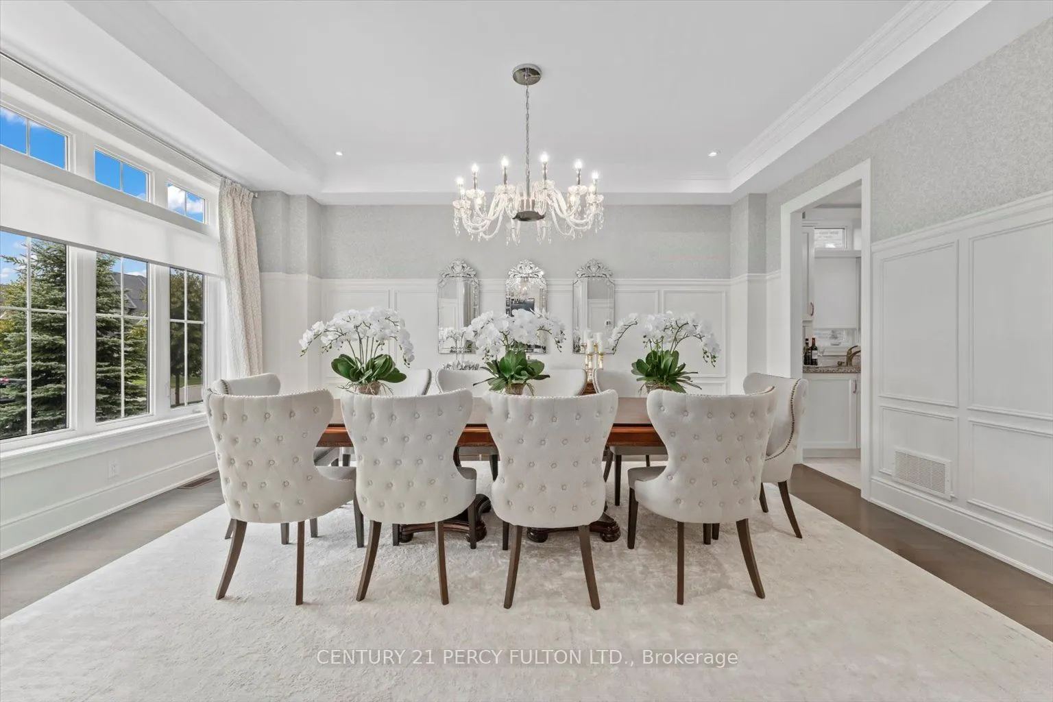 13 Country Club Crescent
