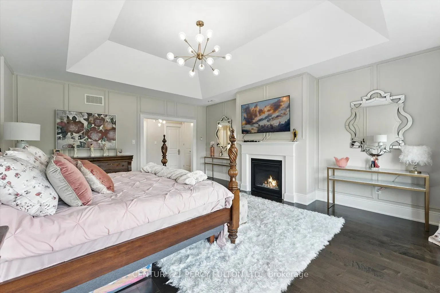13 Country Club Crescent