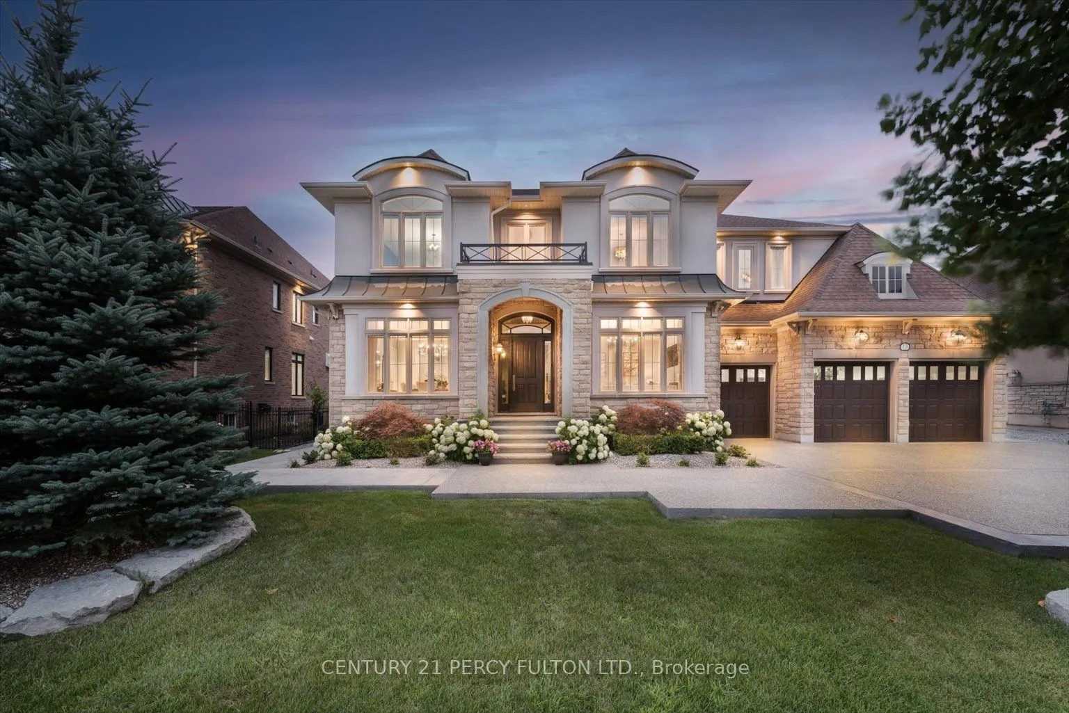 13 Country Club Crescent
