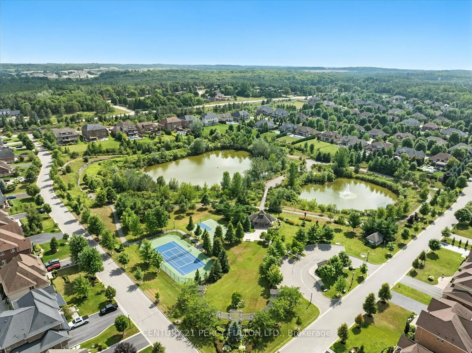 13 Country Club Crescent