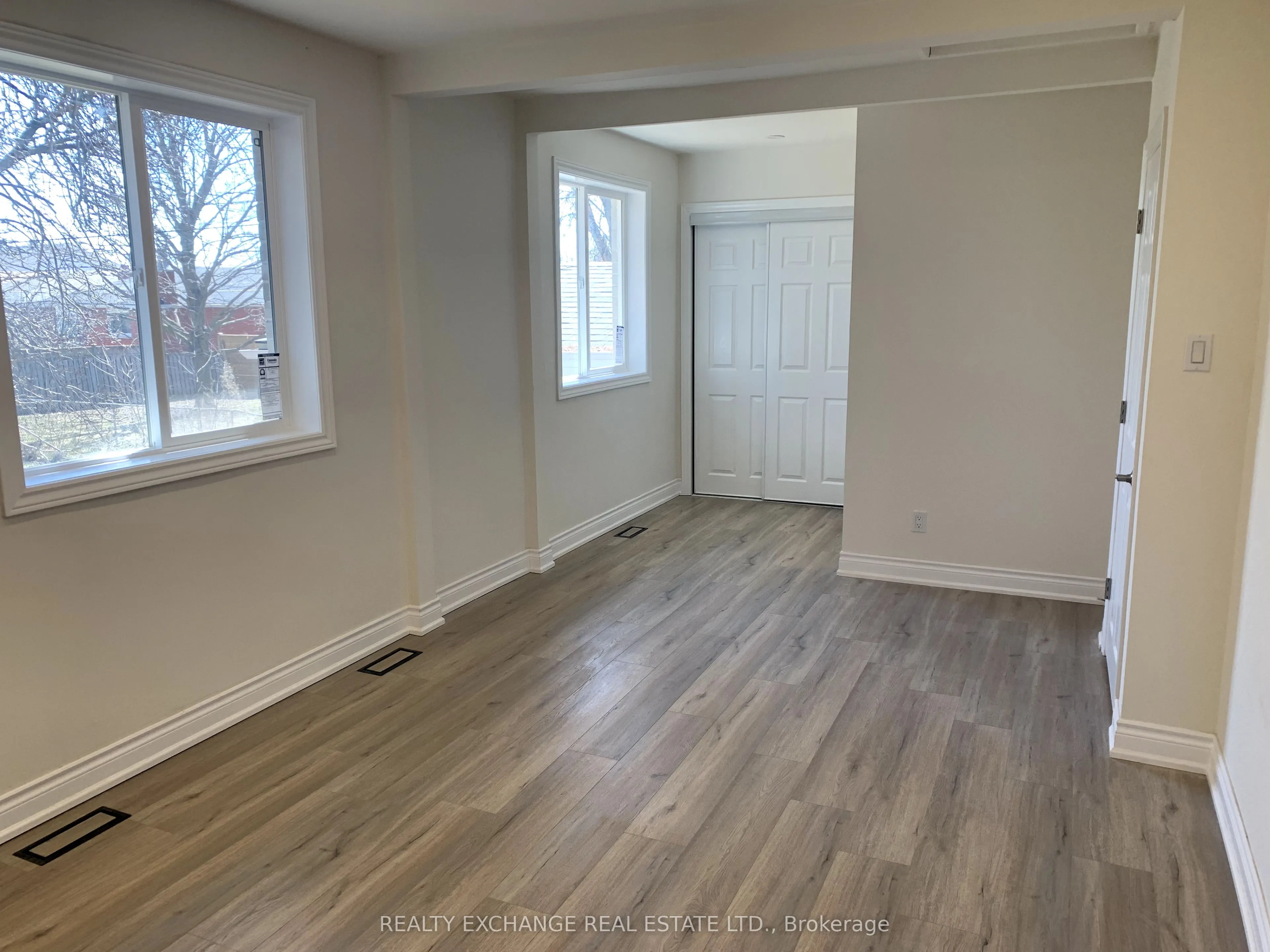 89 Thornton Avenue, #Upper