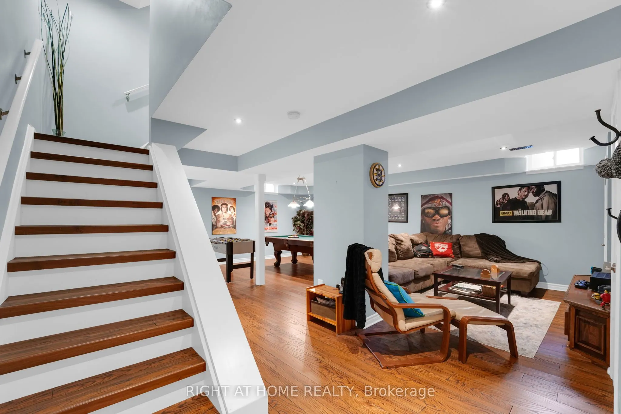 304 Rhodes Circle