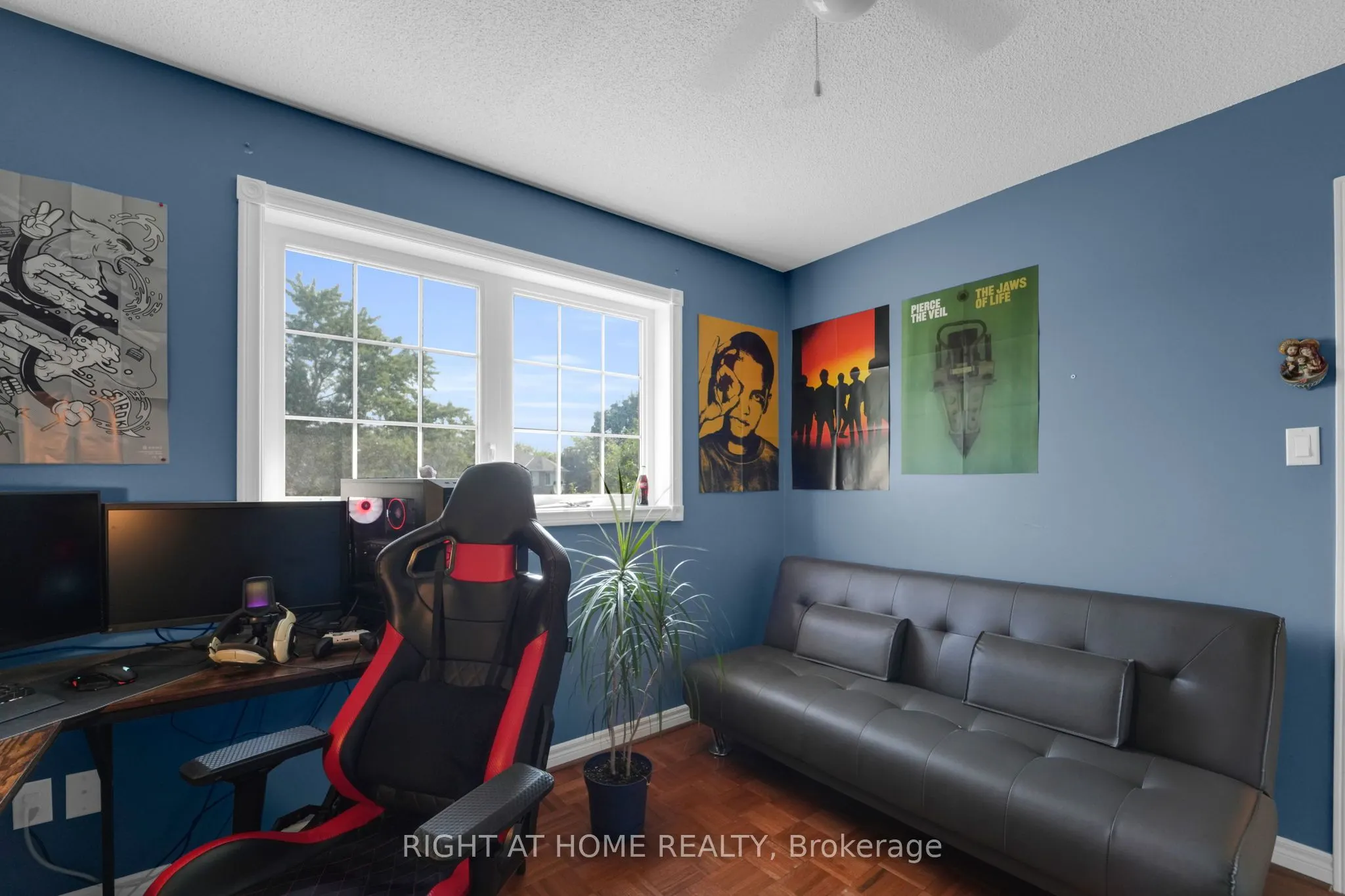 304 Rhodes Circle