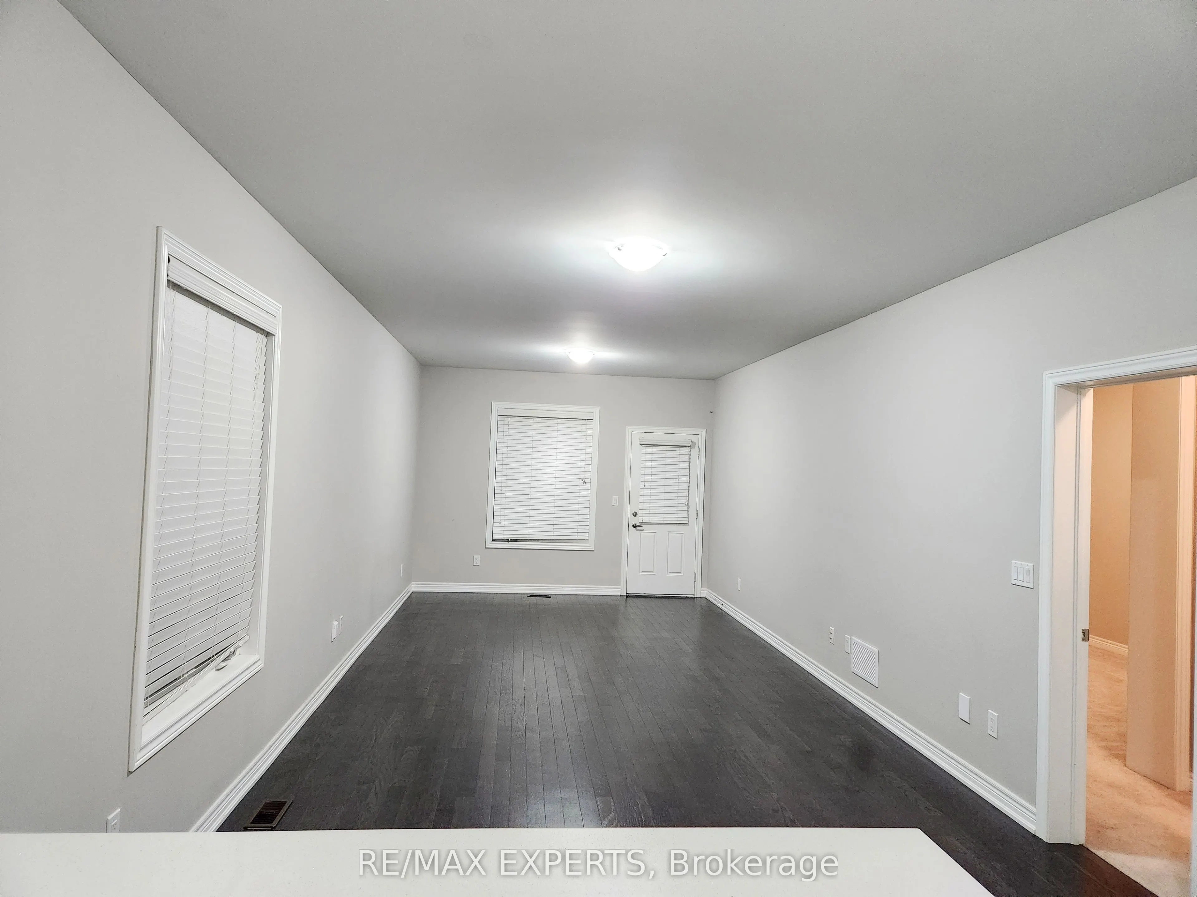 91 Kingsmere Crescent
