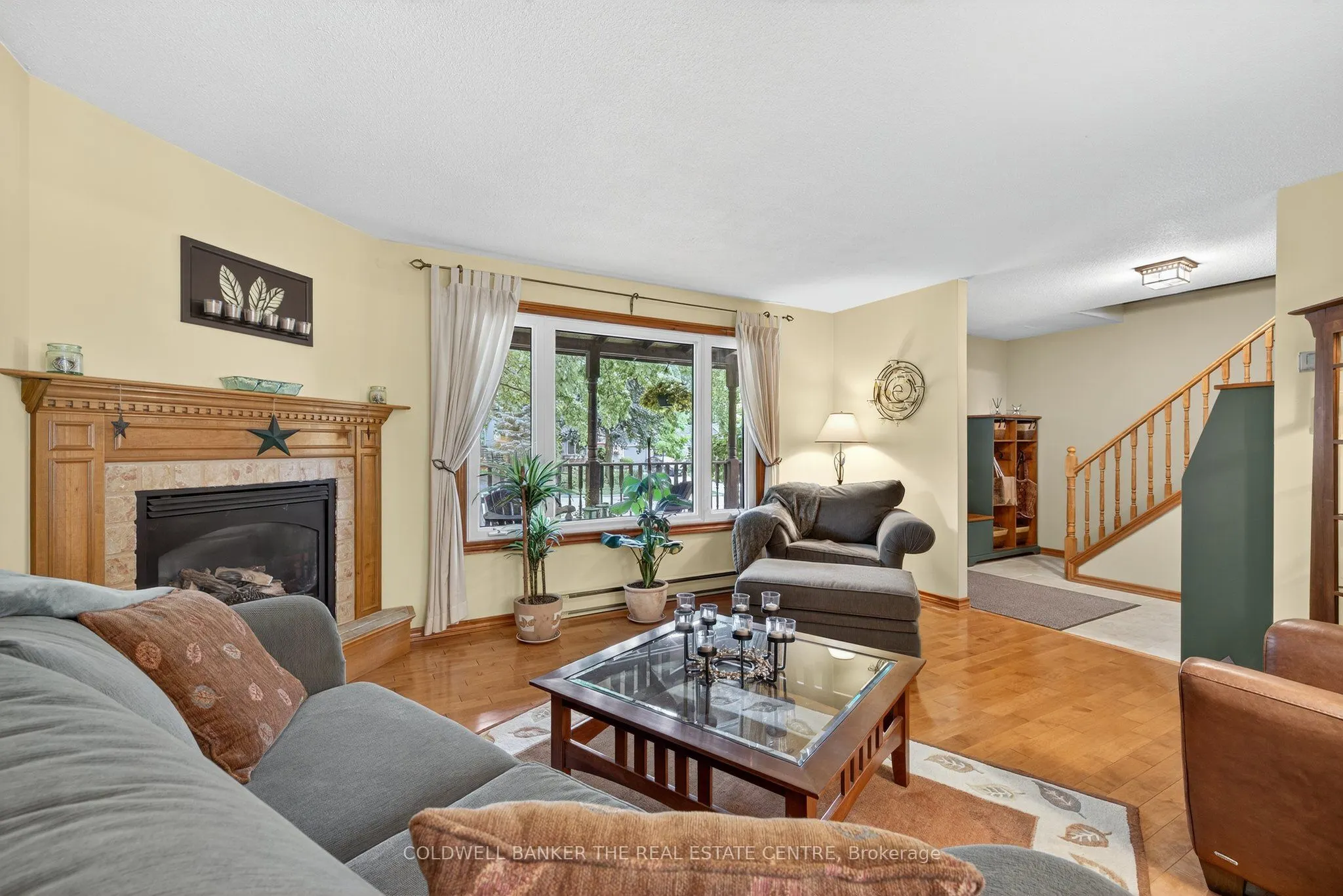 869 Magnolia Avenue