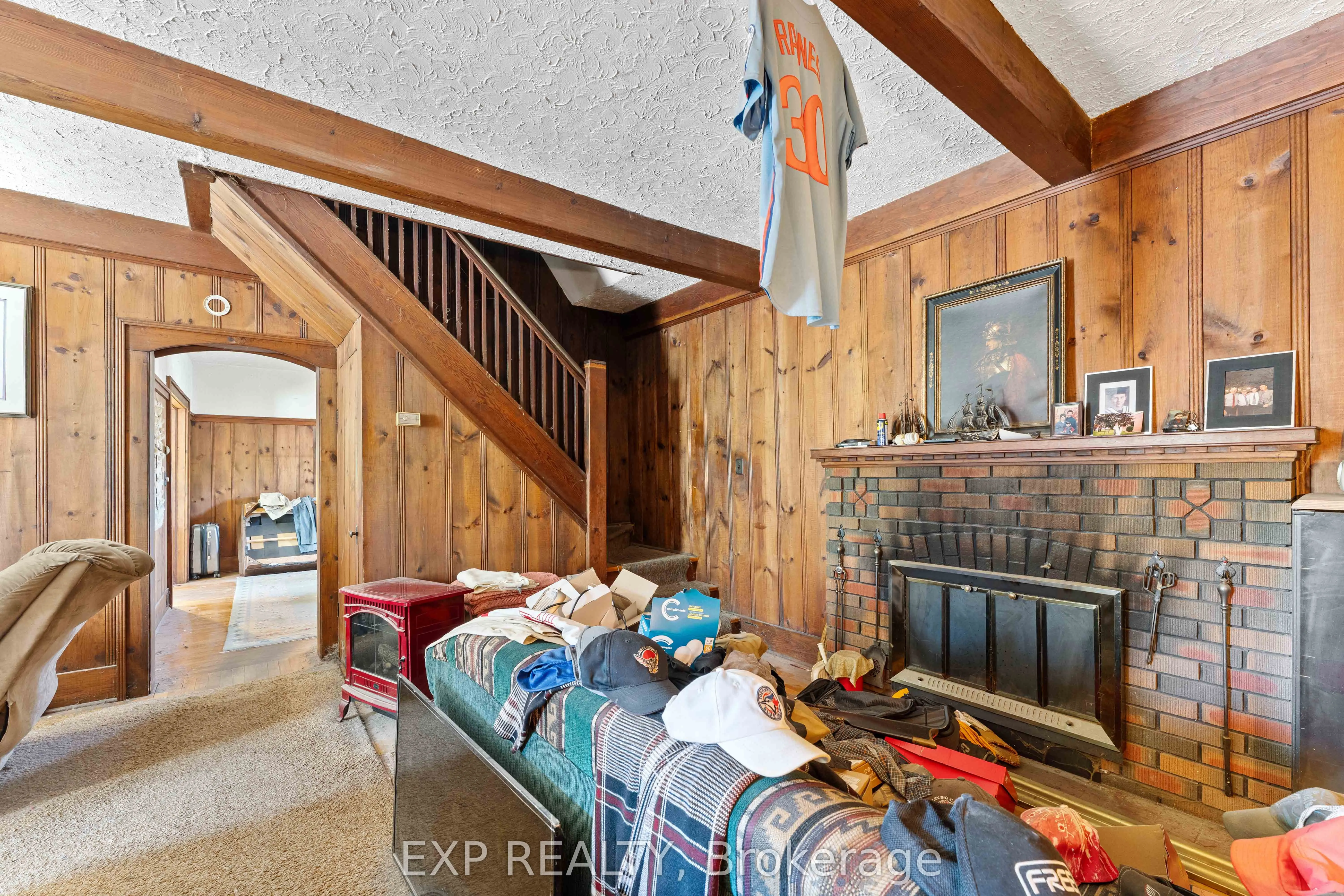 21082 Dalton Road