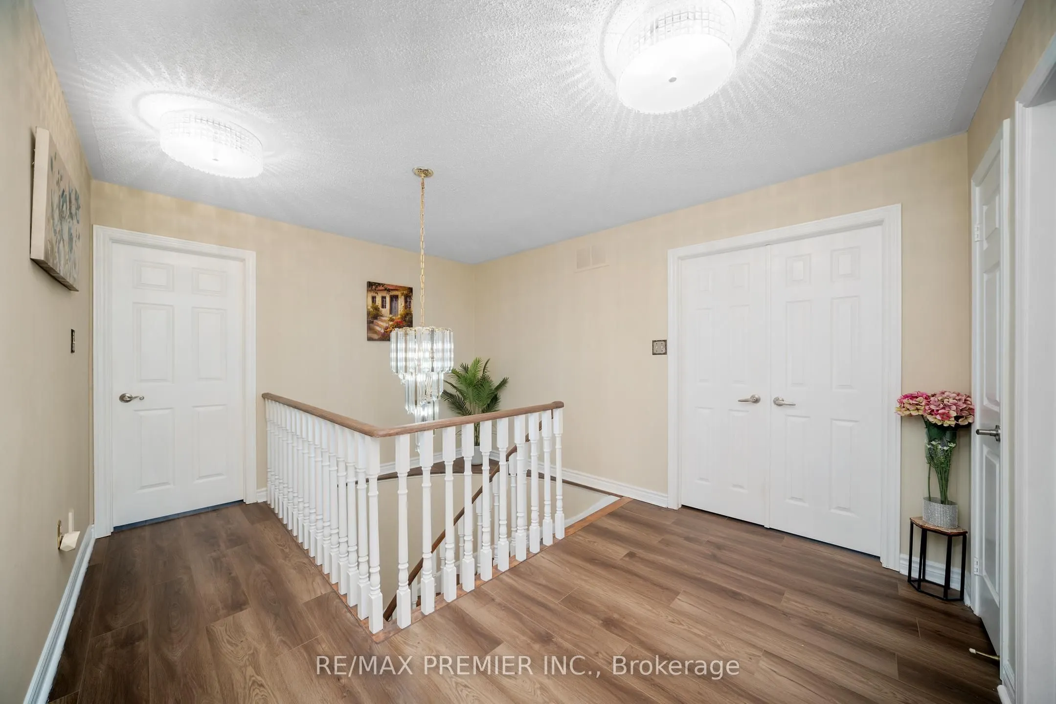 618 Ponting Place