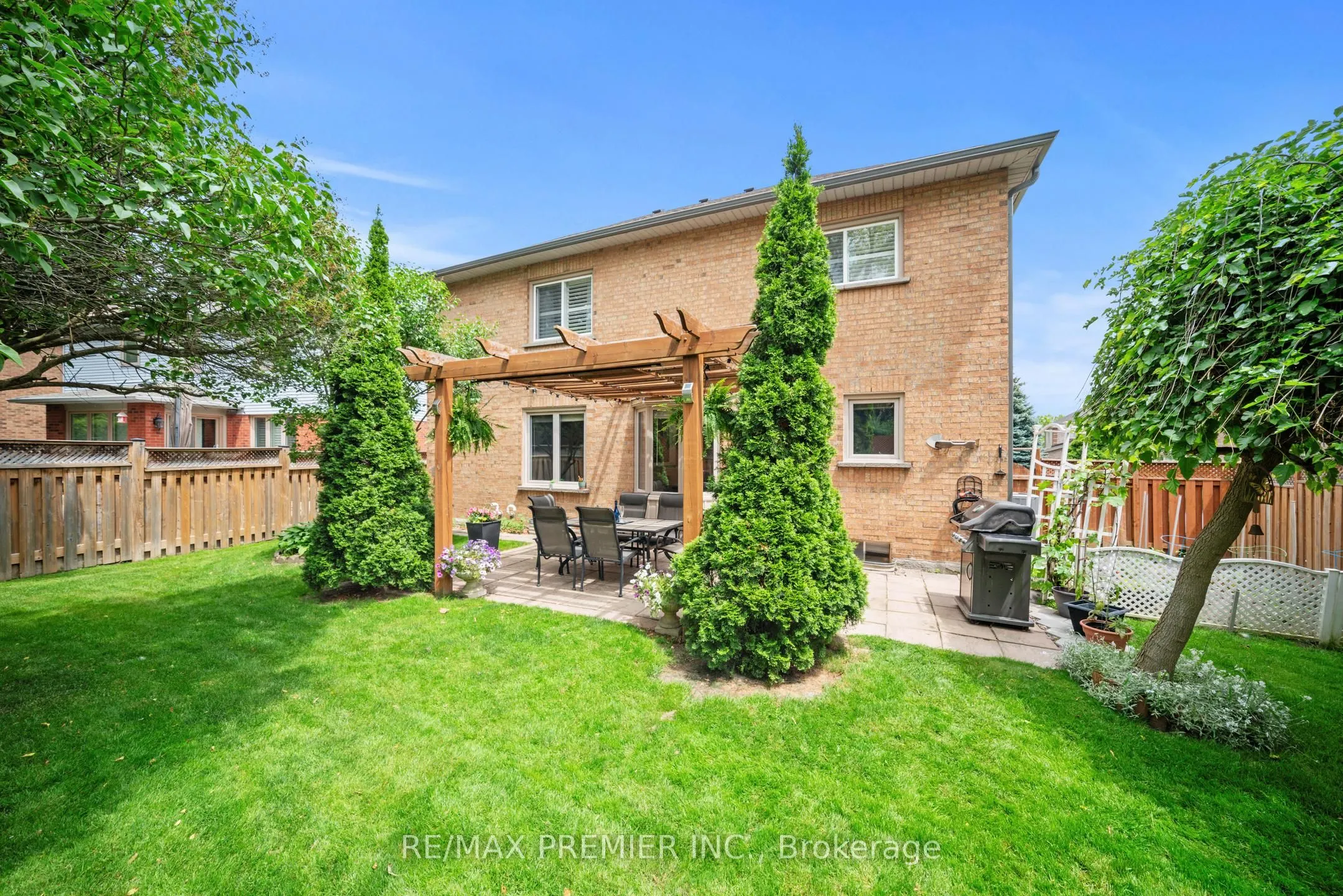 618 Ponting Place