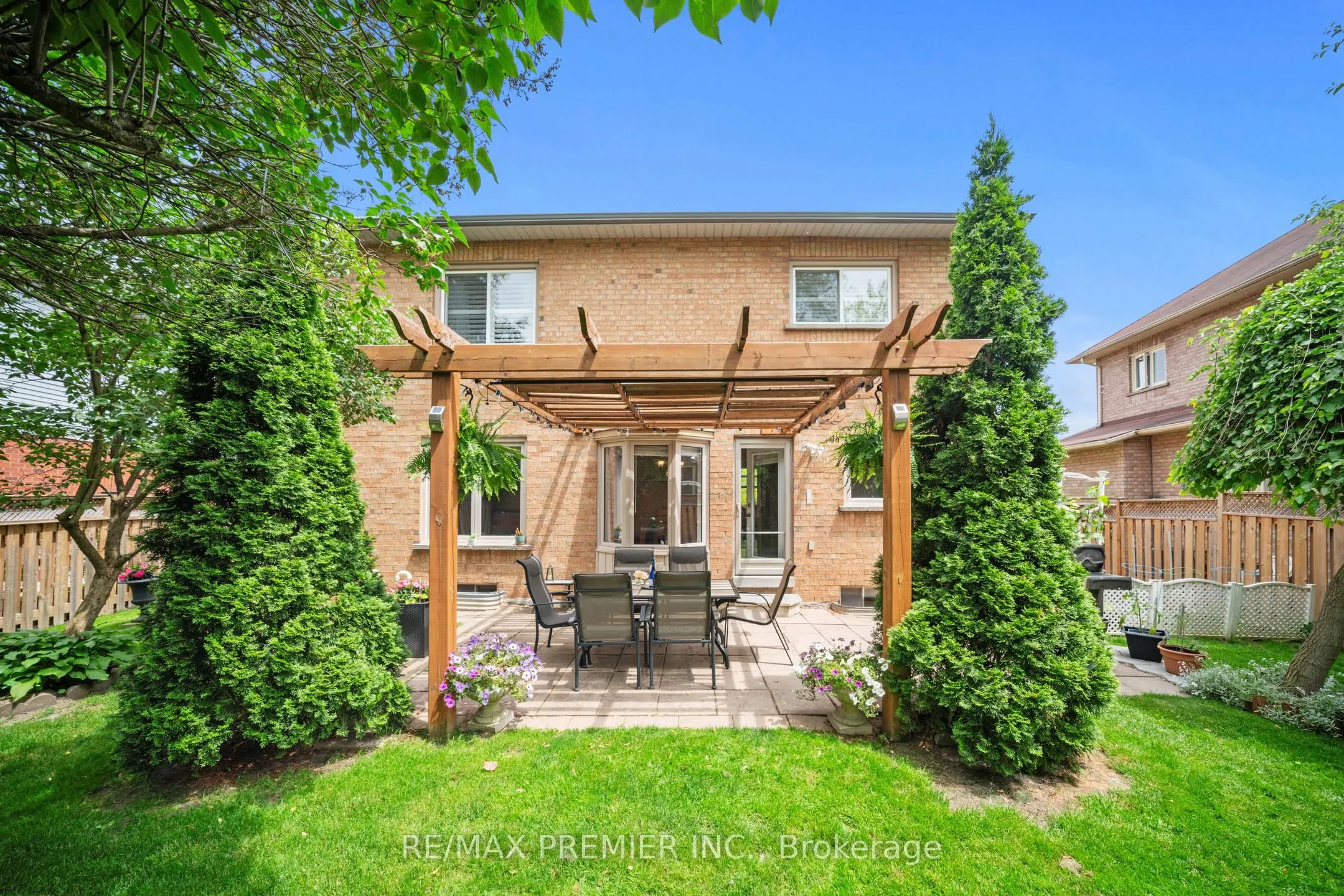 618 Ponting Place