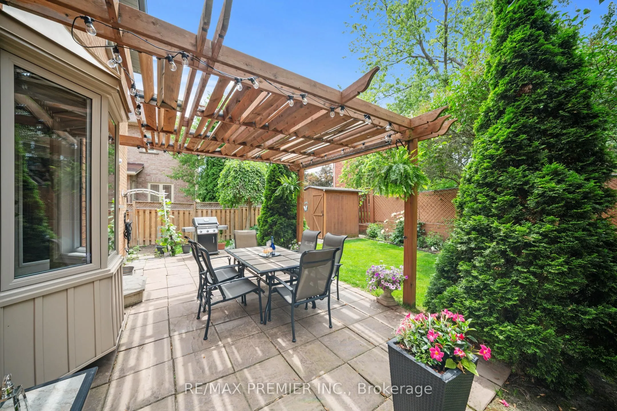 618 Ponting Place