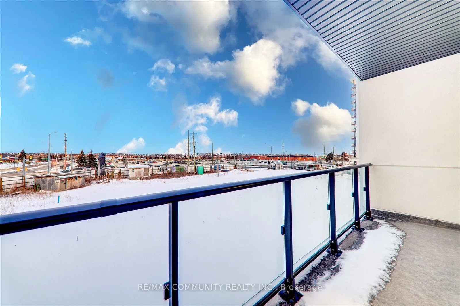 1709 Bur Oak Avenue, #206