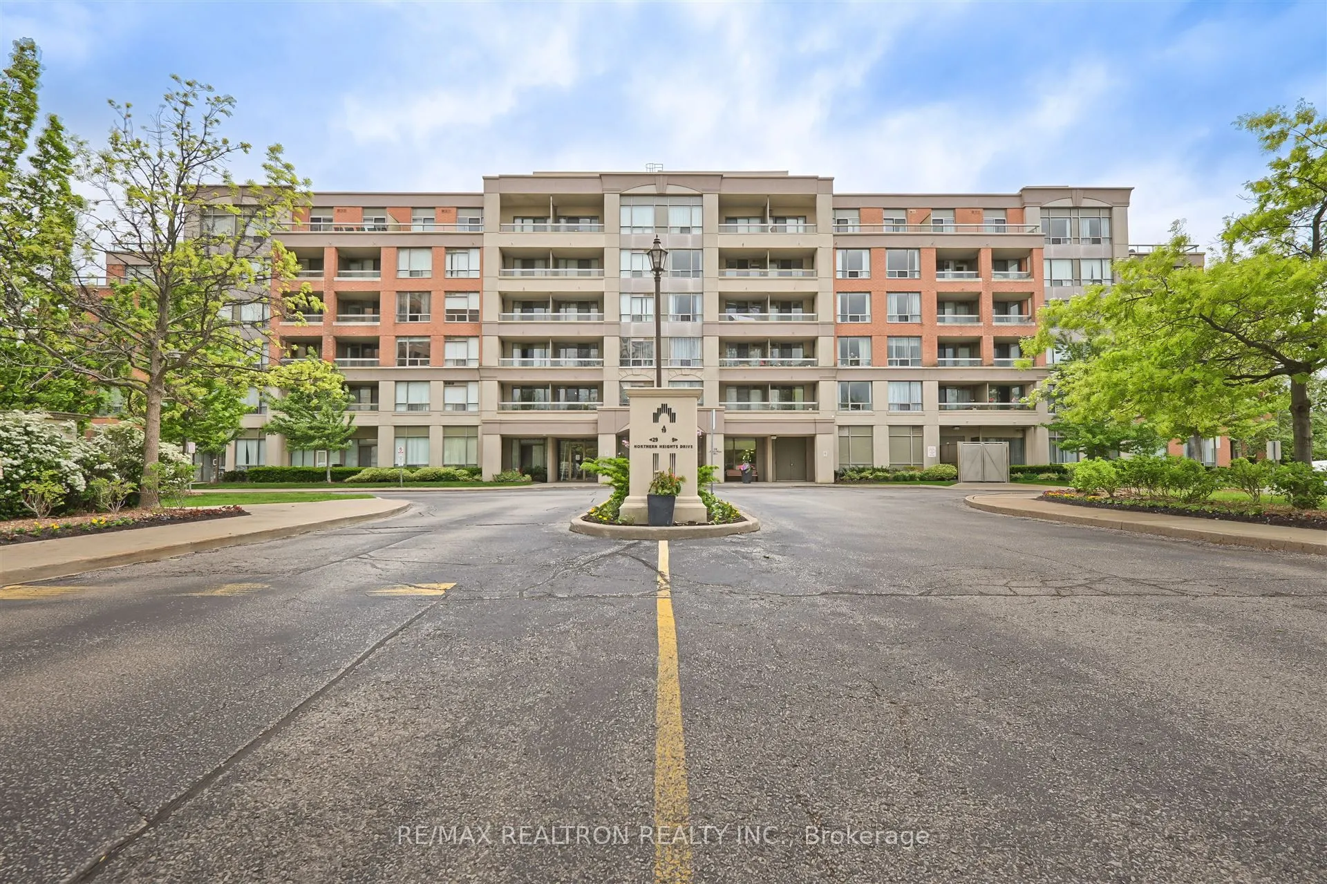 19 Northern Heights Drive, #510