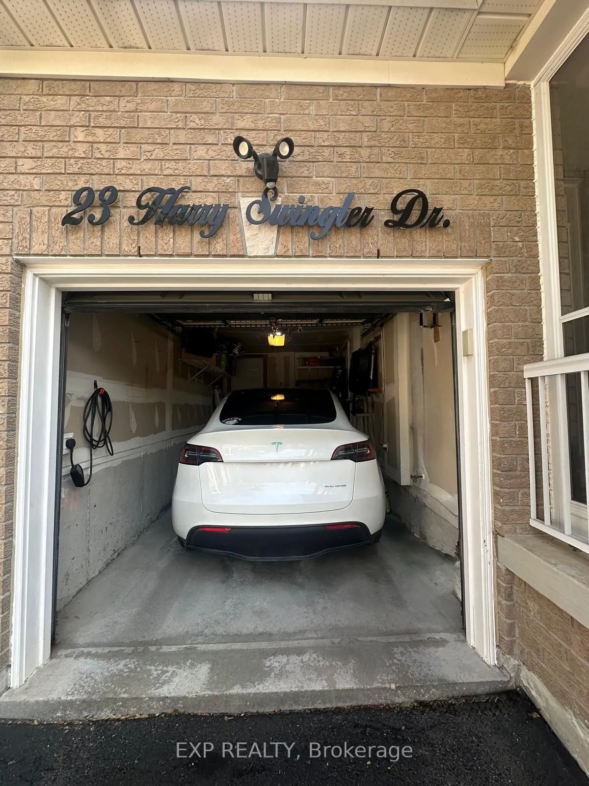 23 Harry Swingler Drive