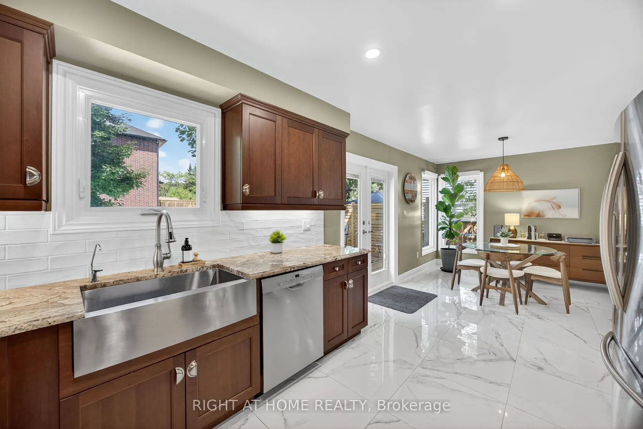 1012 Linden Street