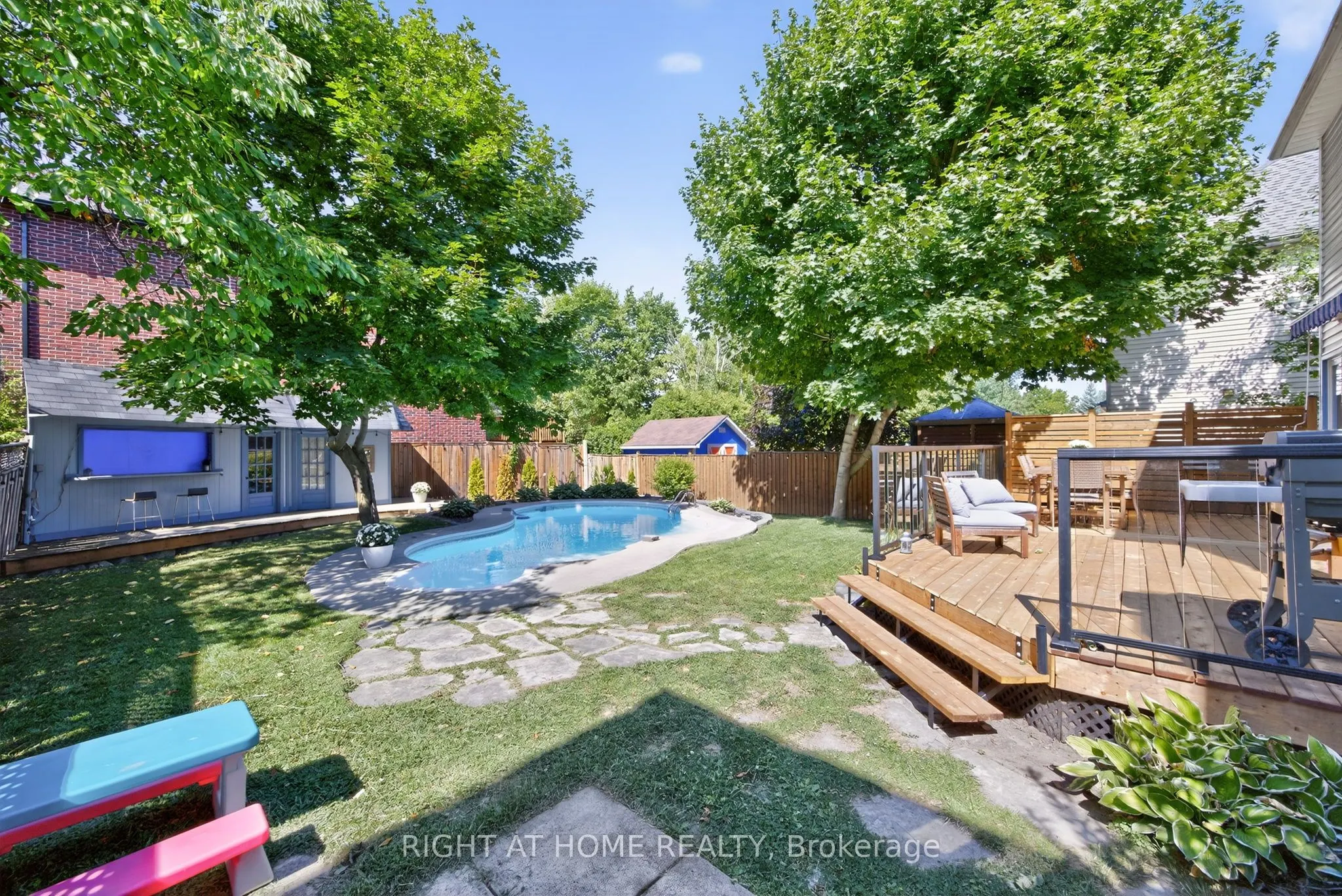 1012 Linden Street