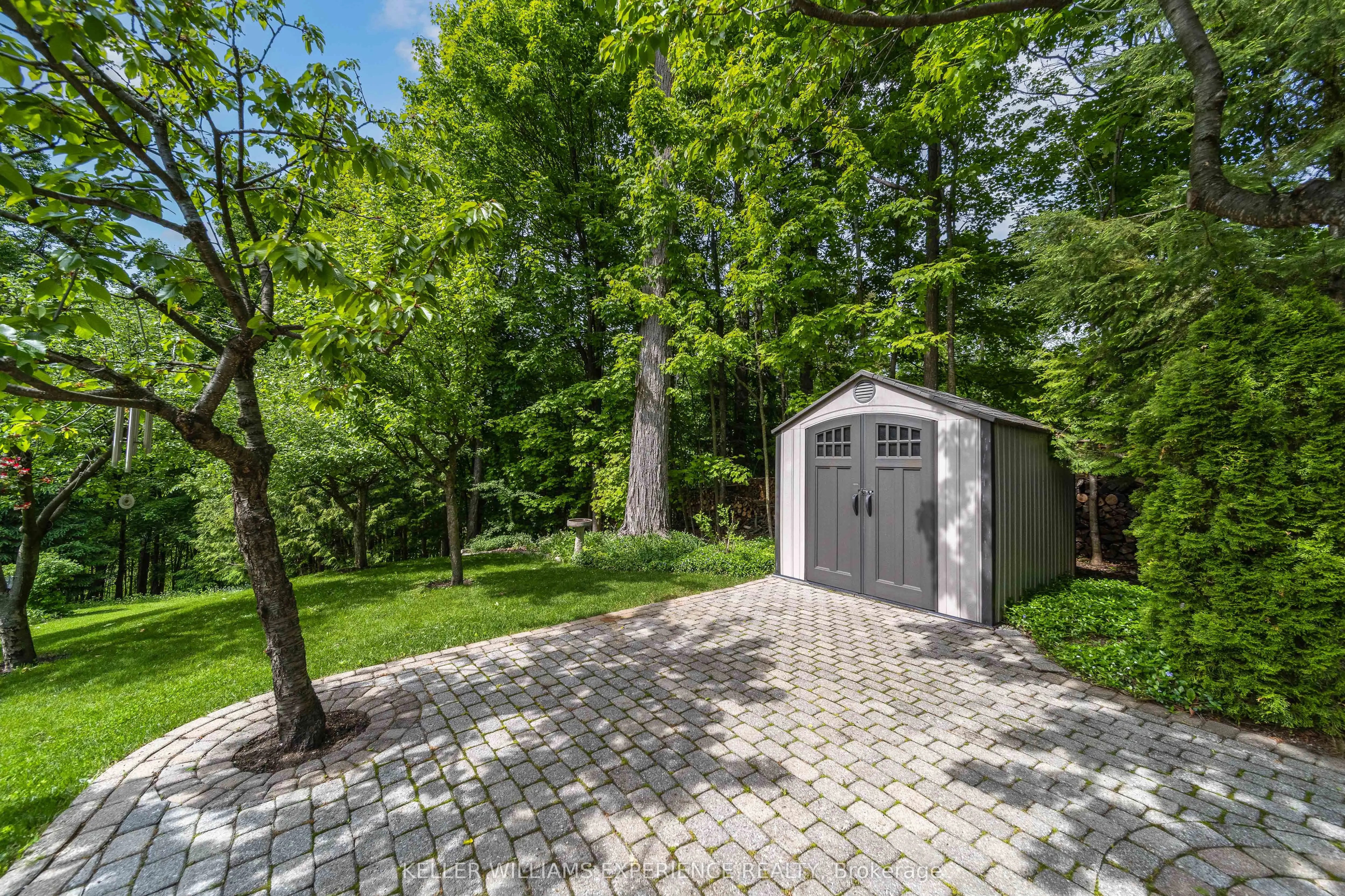 1836 Quantz Crescent