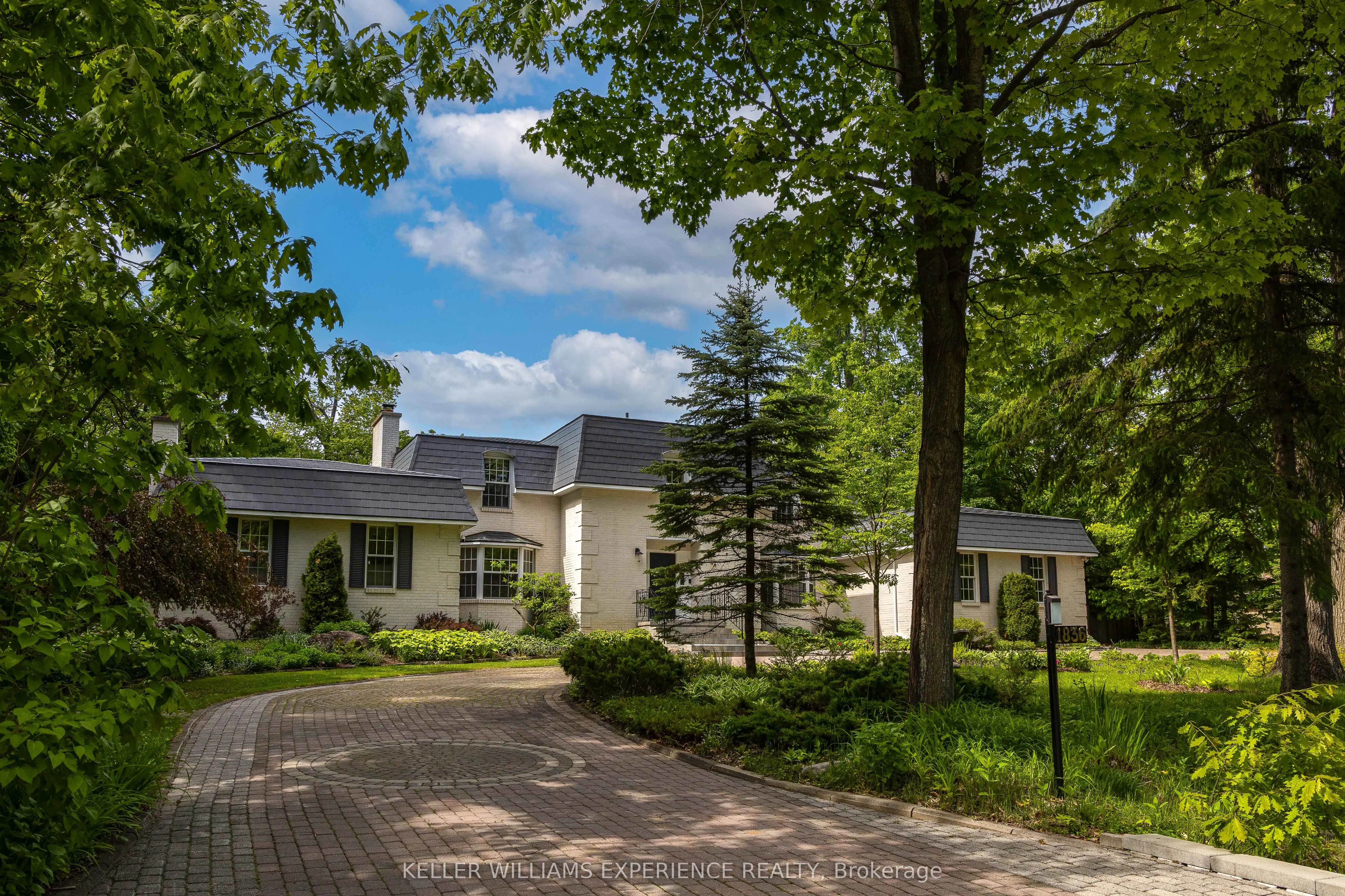 1836 Quantz Crescent