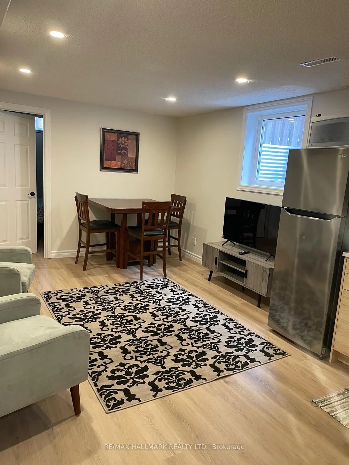 37 Crystal Drive, #Basement Unit#1