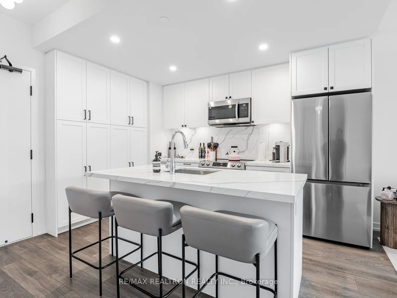 415 Sea Ray Avenue, #201
