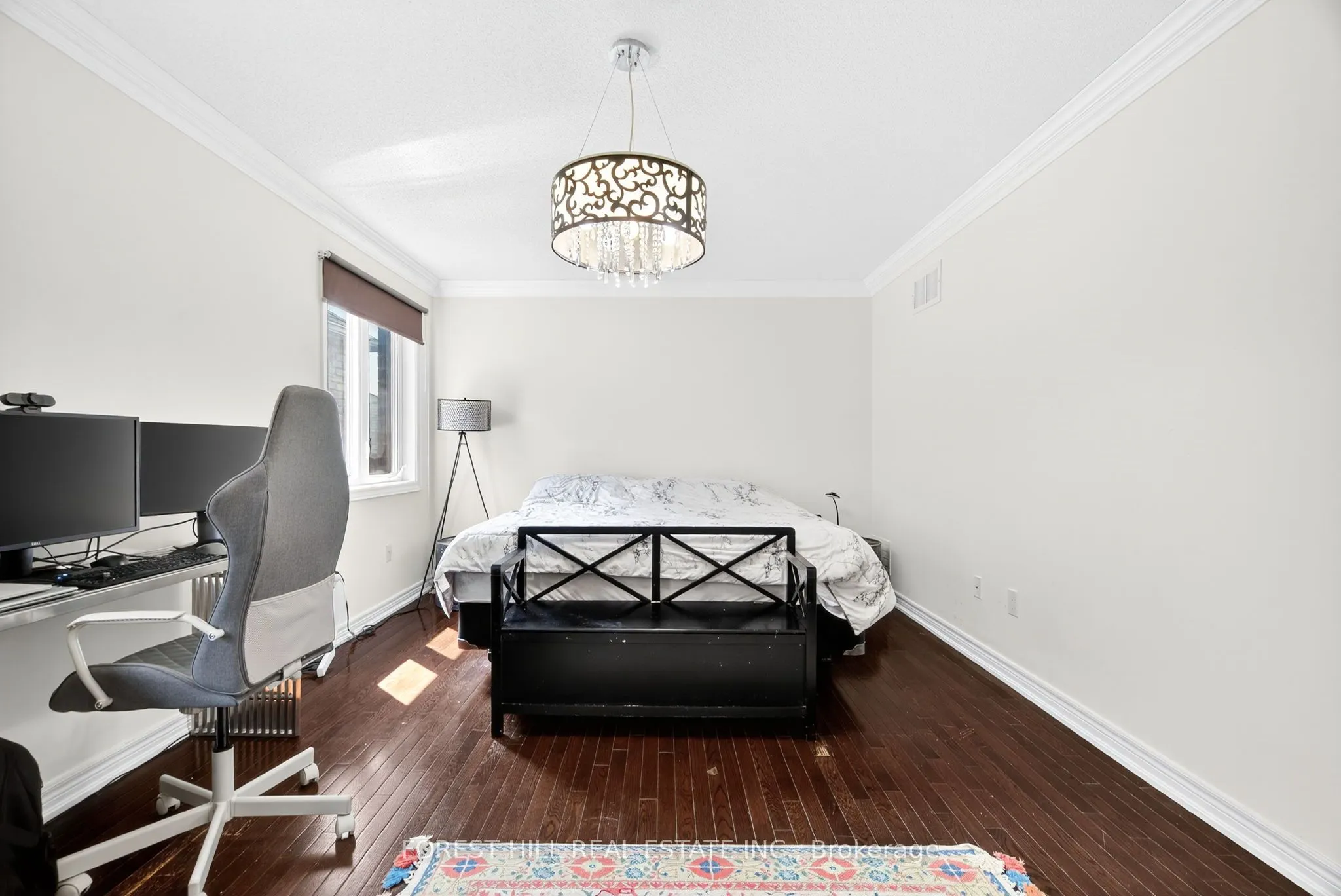 9 Robert Green Crescent