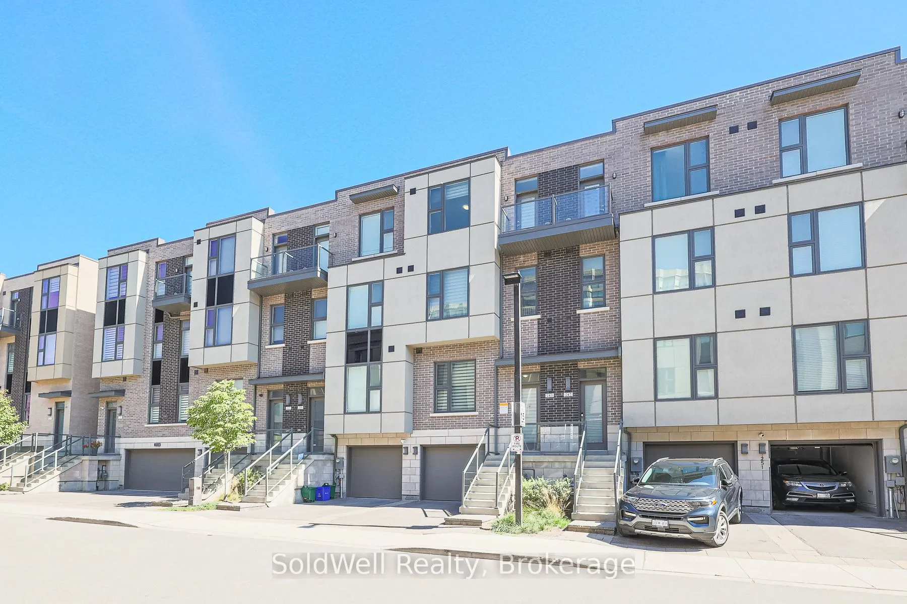 243 Smallwood Circle