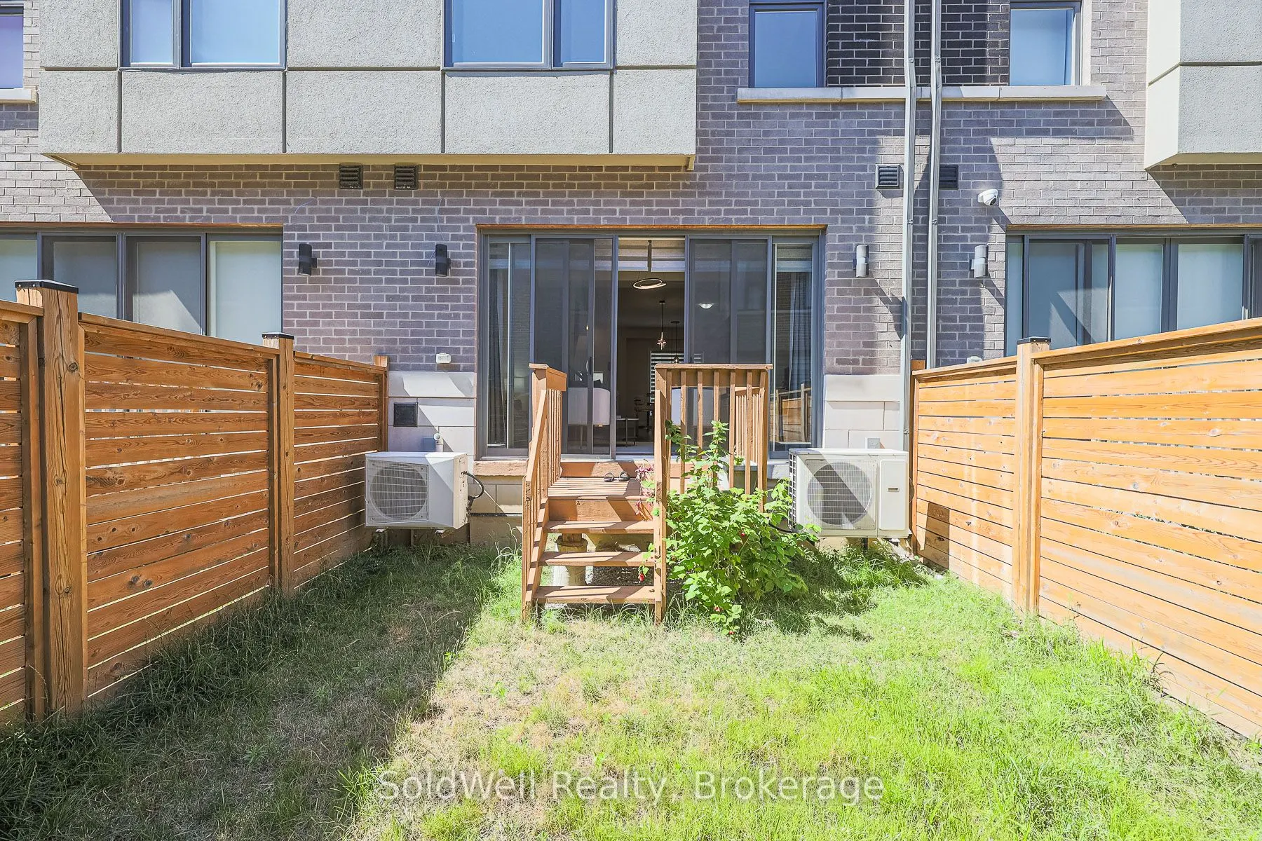 243 Smallwood Circle