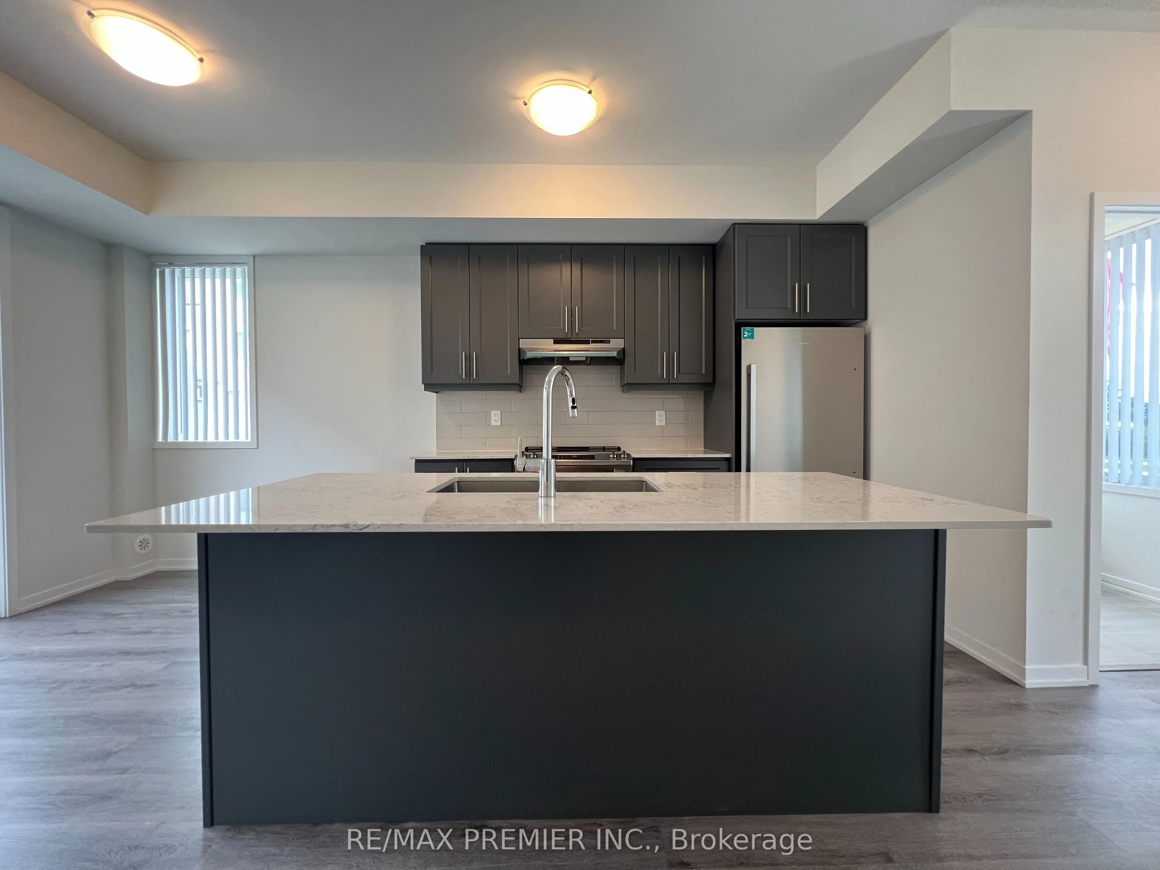 3 Mable Smith Way, #10