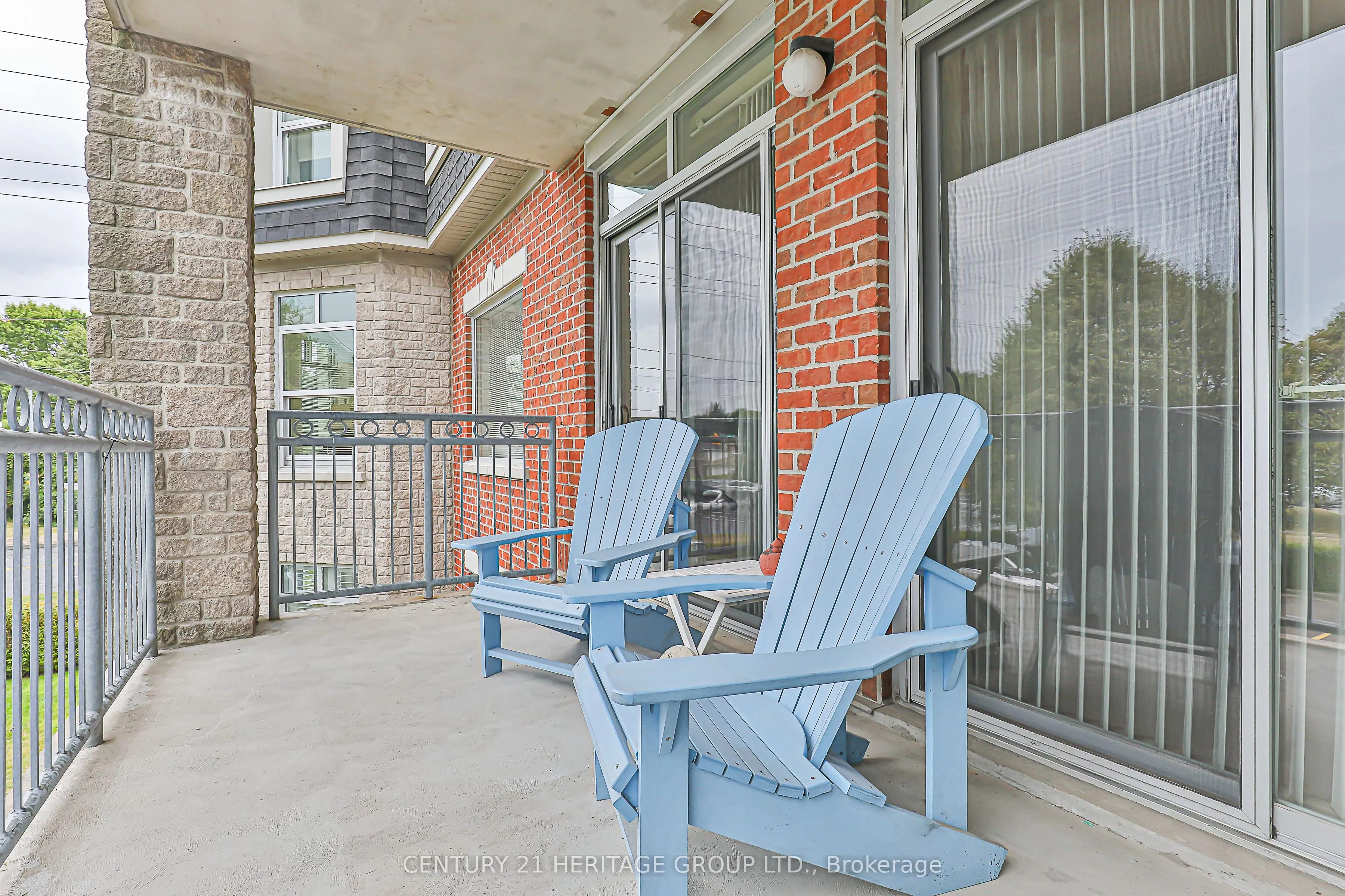 10 Ashton Road, #202