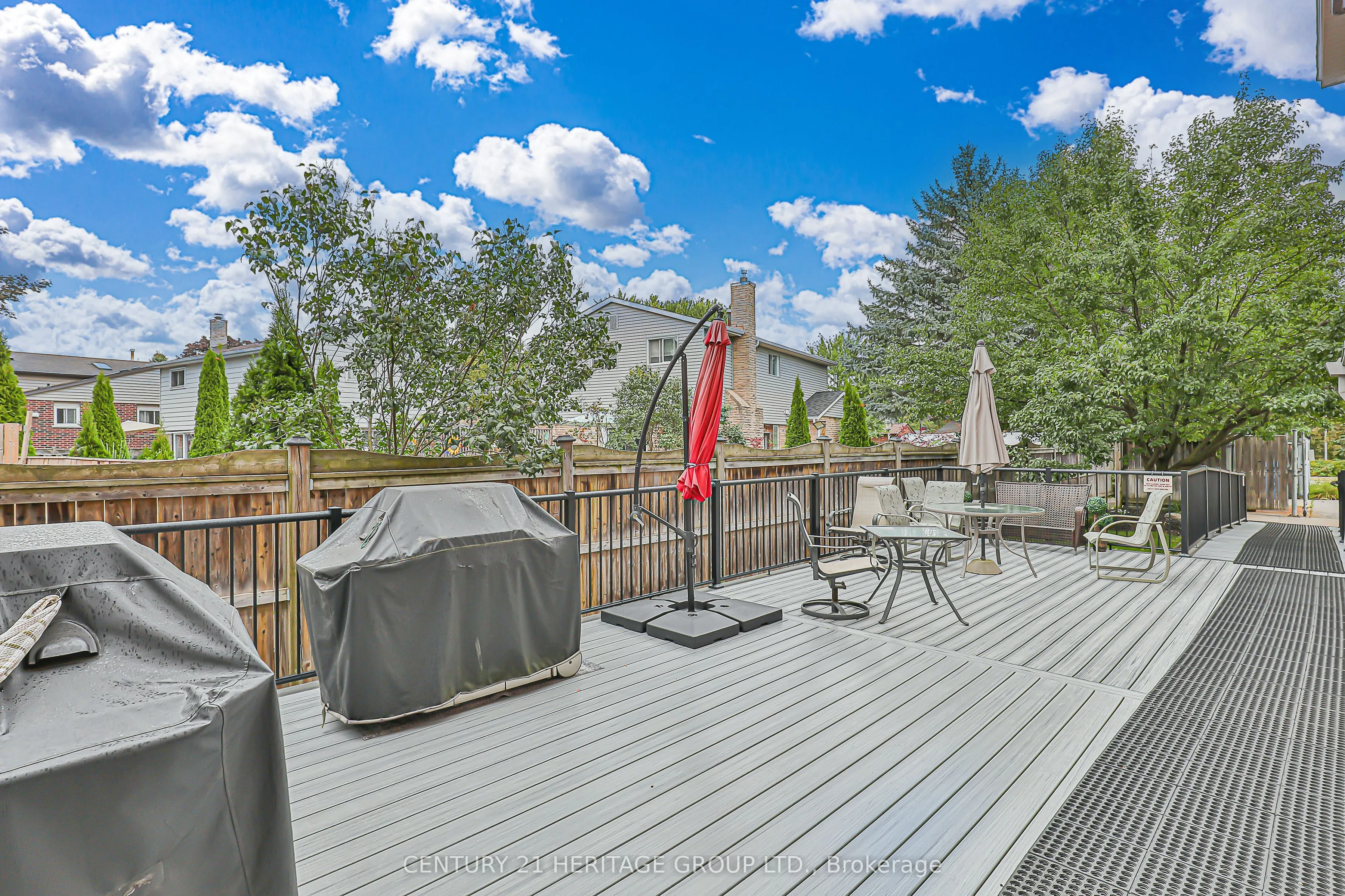 10 Ashton Road, #202
