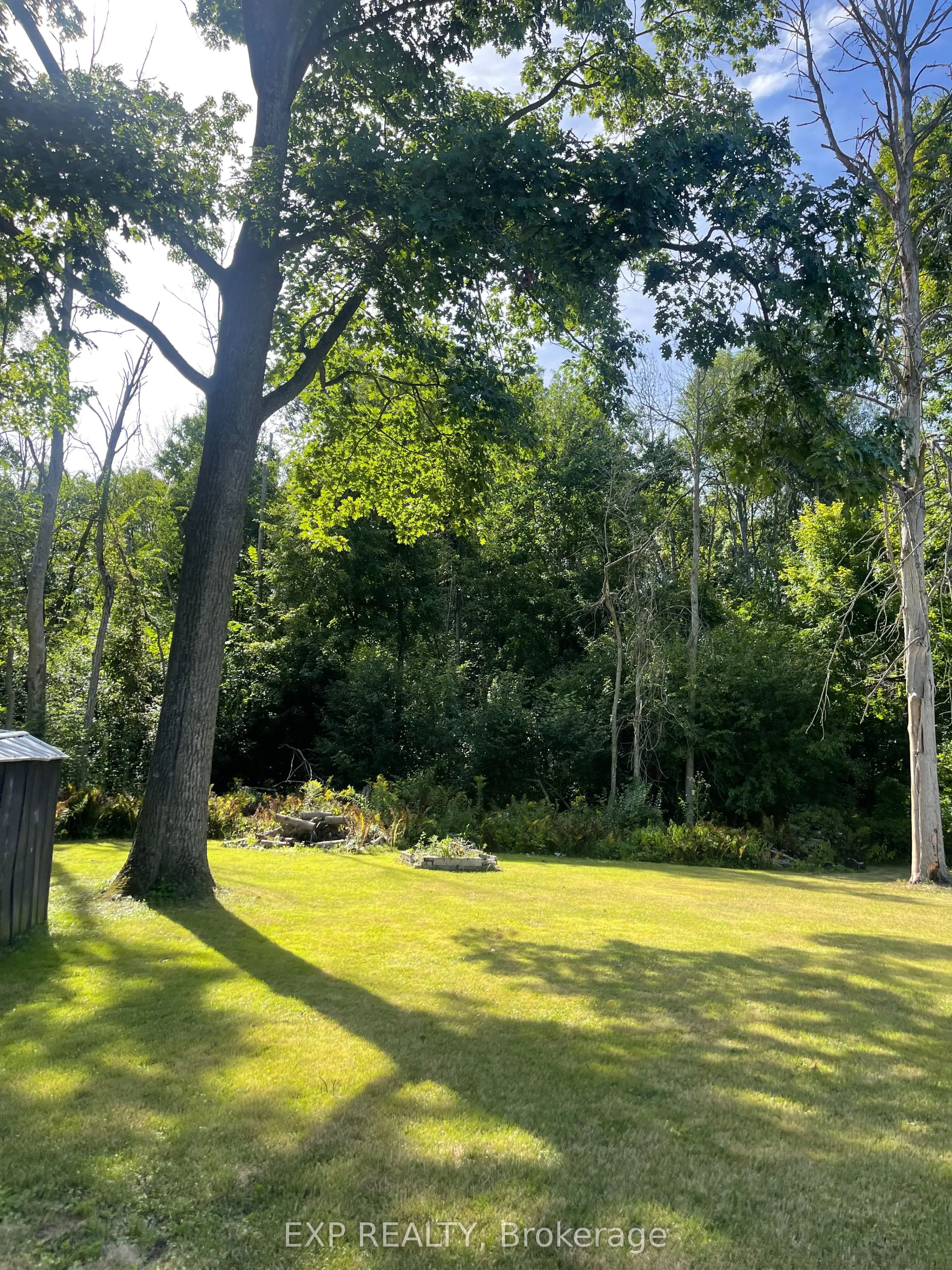 28 Pleasant Avenue