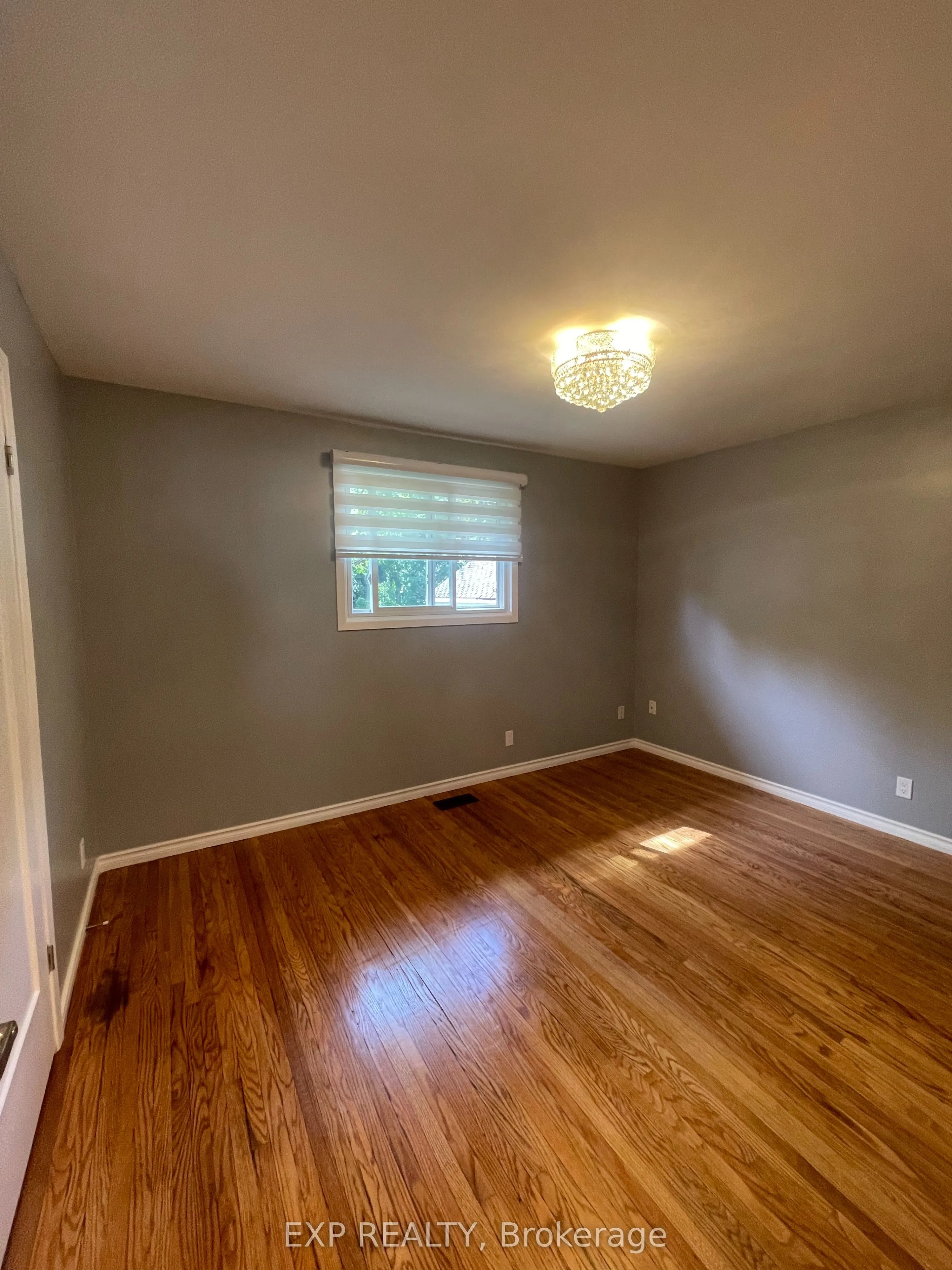 28 Pleasant Avenue