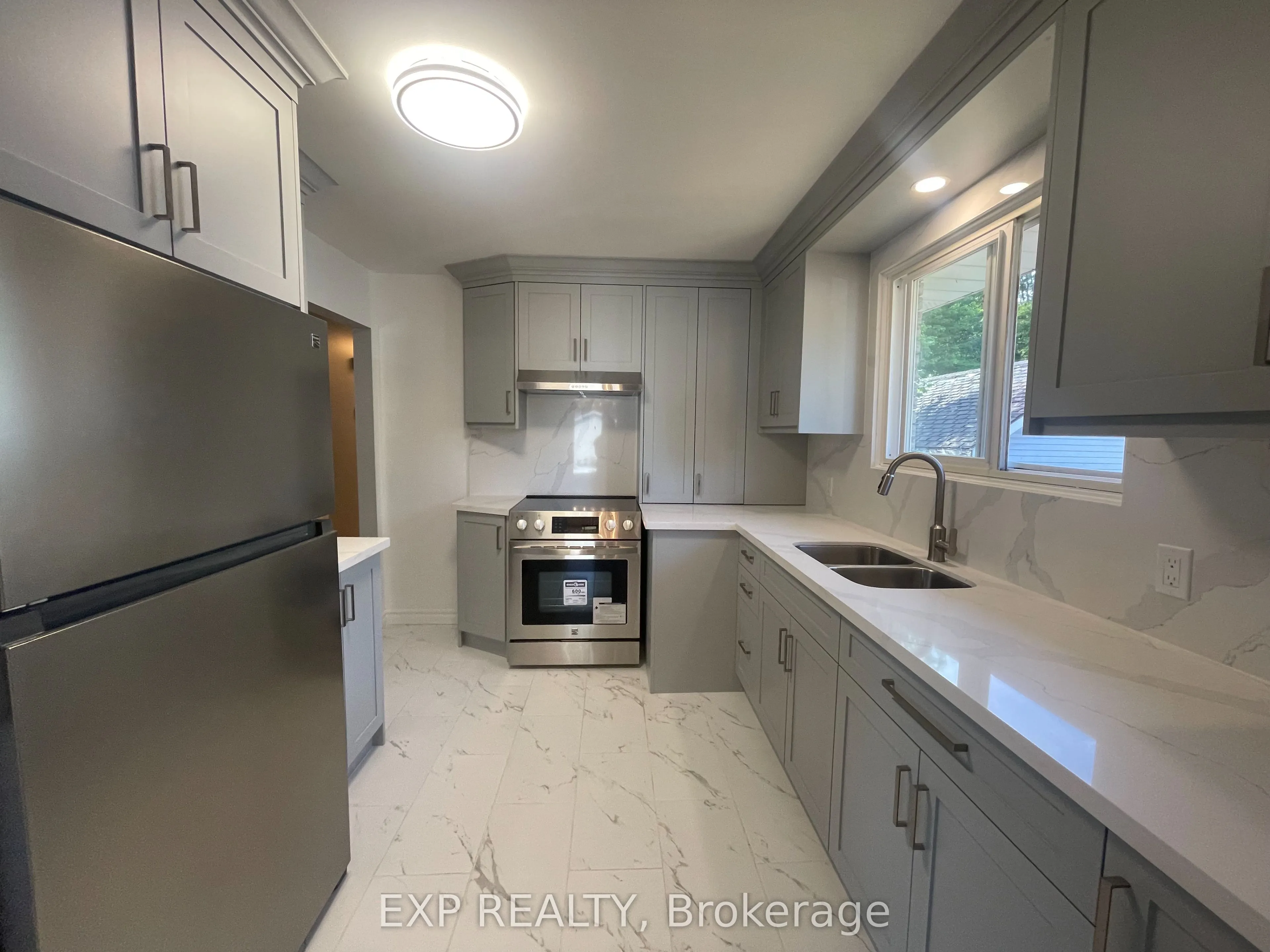 28 Pleasant Avenue