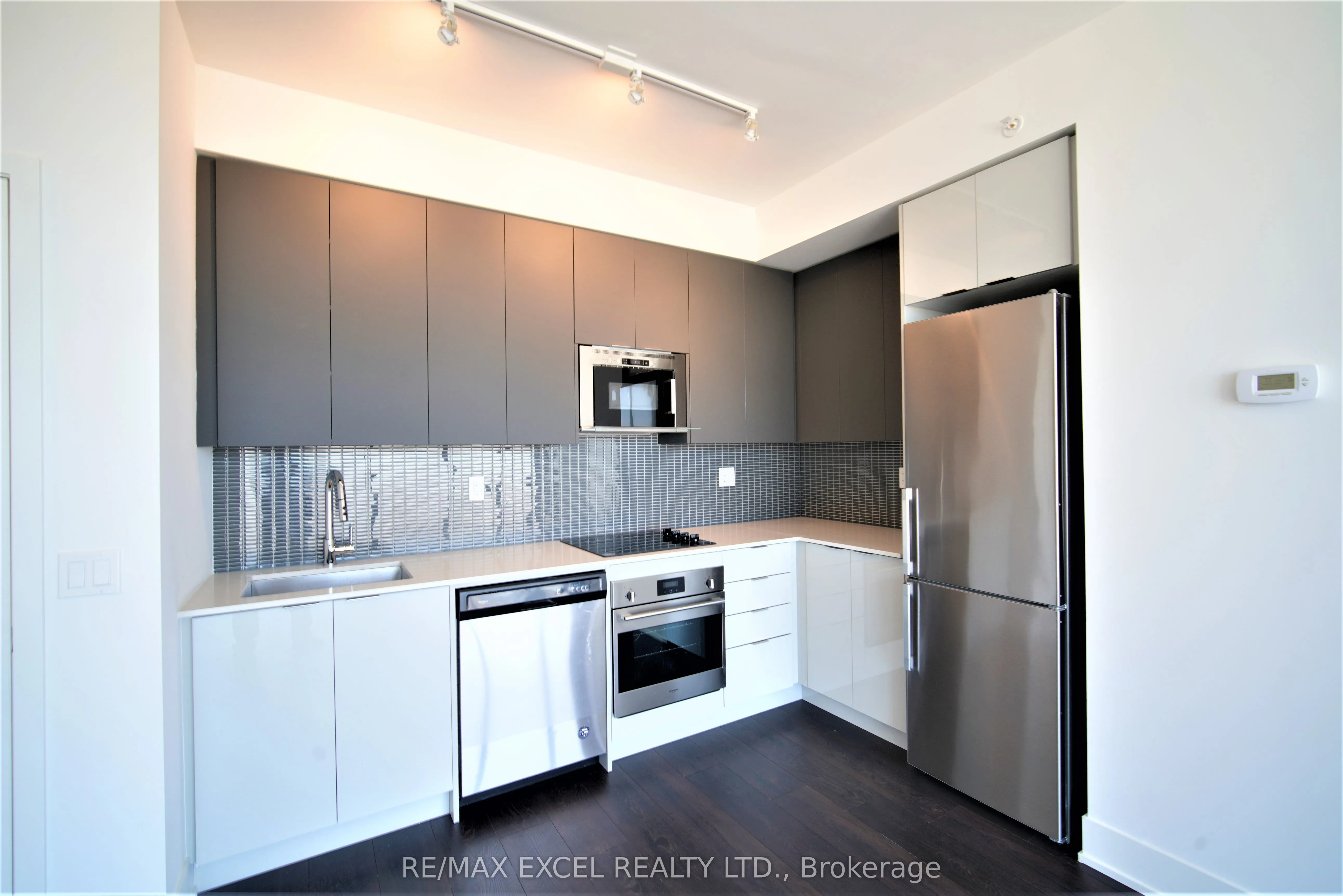 2908 Highway 7 Road, #2607