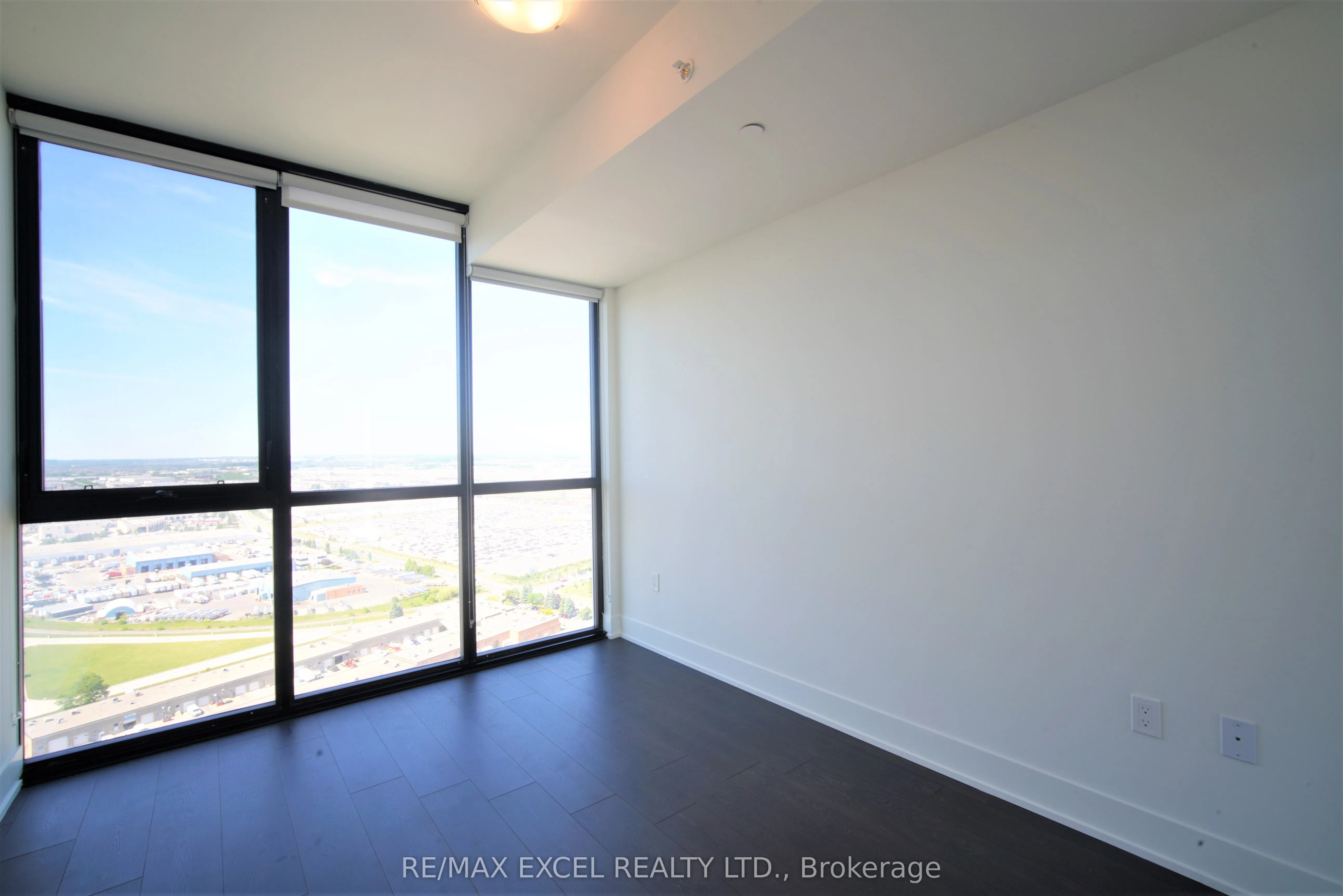 2908 Highway 7 Road, #2607