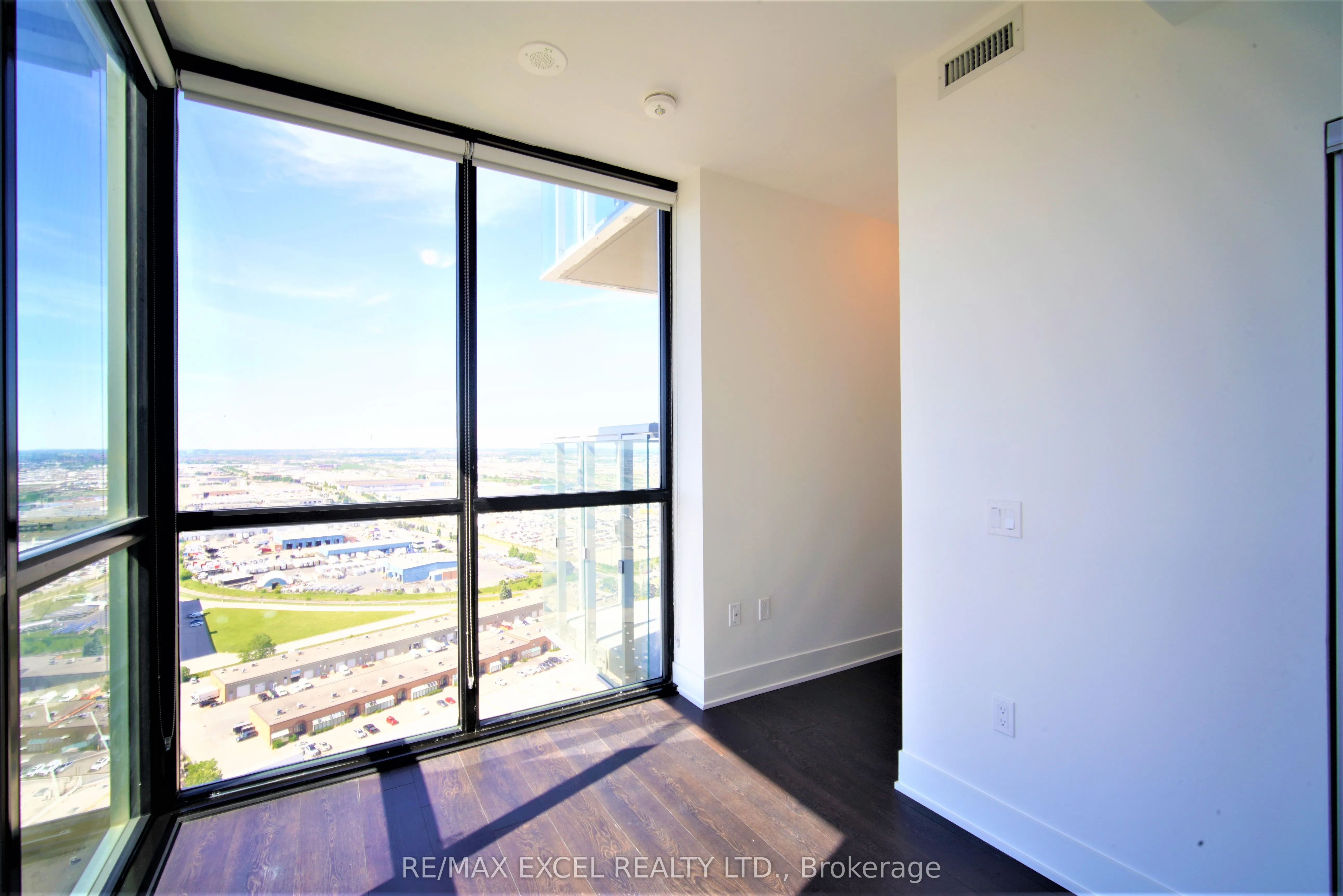 2908 Highway 7 Road, #2607
