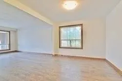 7887 Dufferin Street, #(Back)