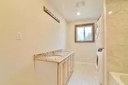 7887 Dufferin Street, #(Back)