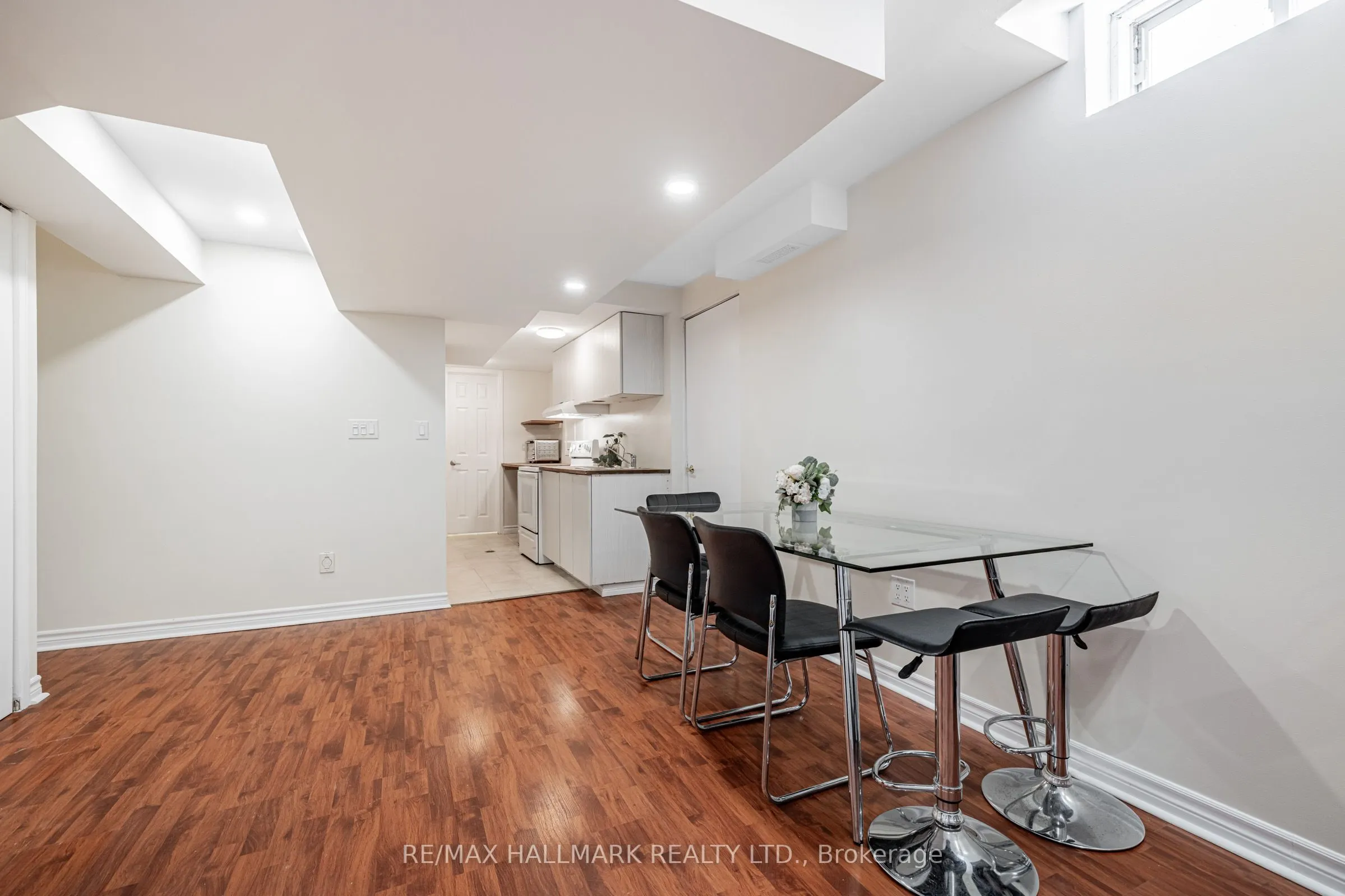 2 Michelle Drive