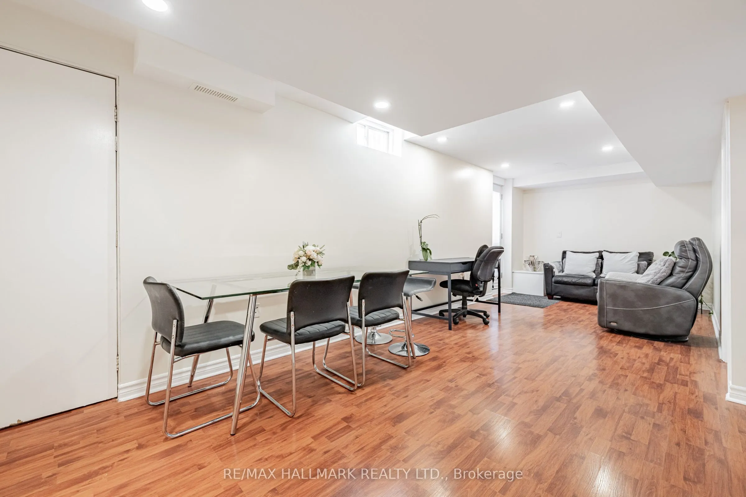2 Michelle Drive