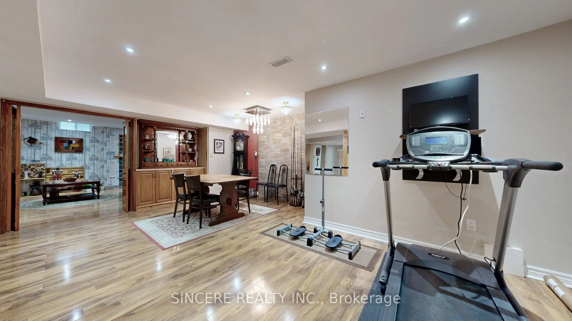 85 Silver Linden Drive