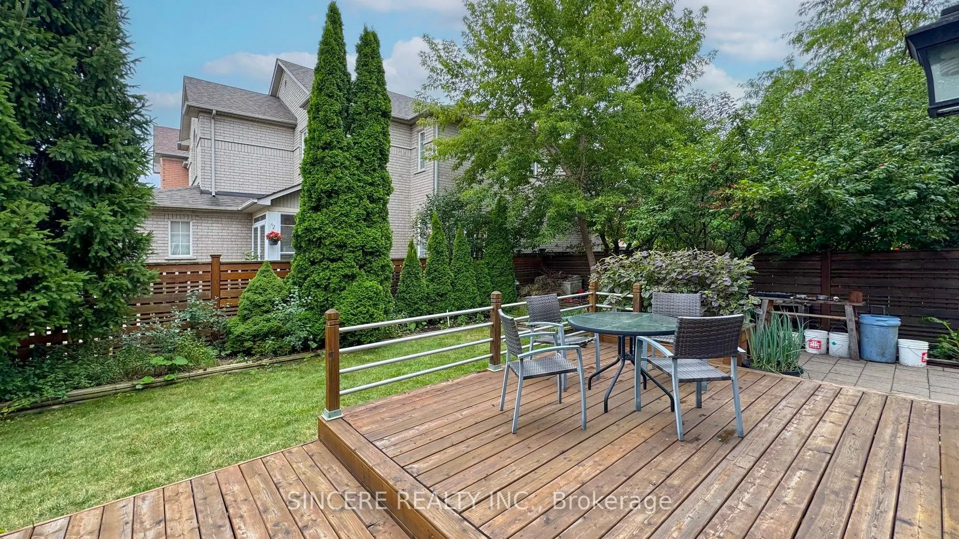 85 Silver Linden Drive