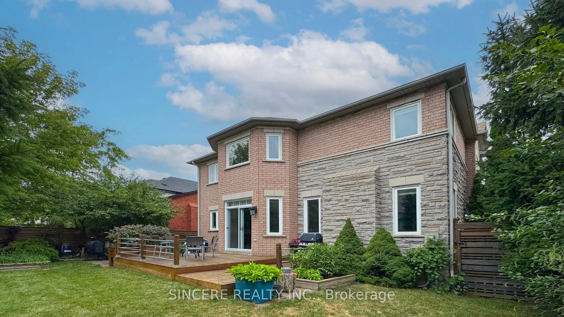 85 Silver Linden Drive