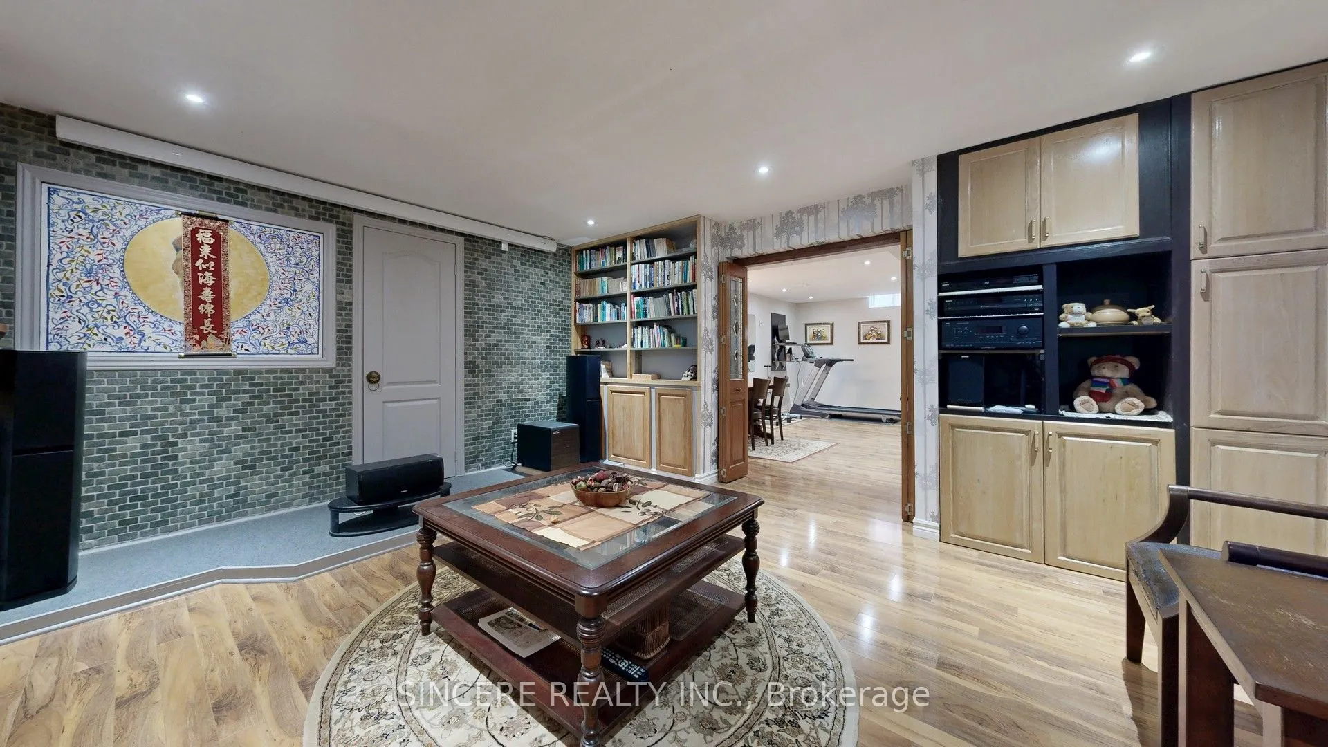 85 Silver Linden Drive