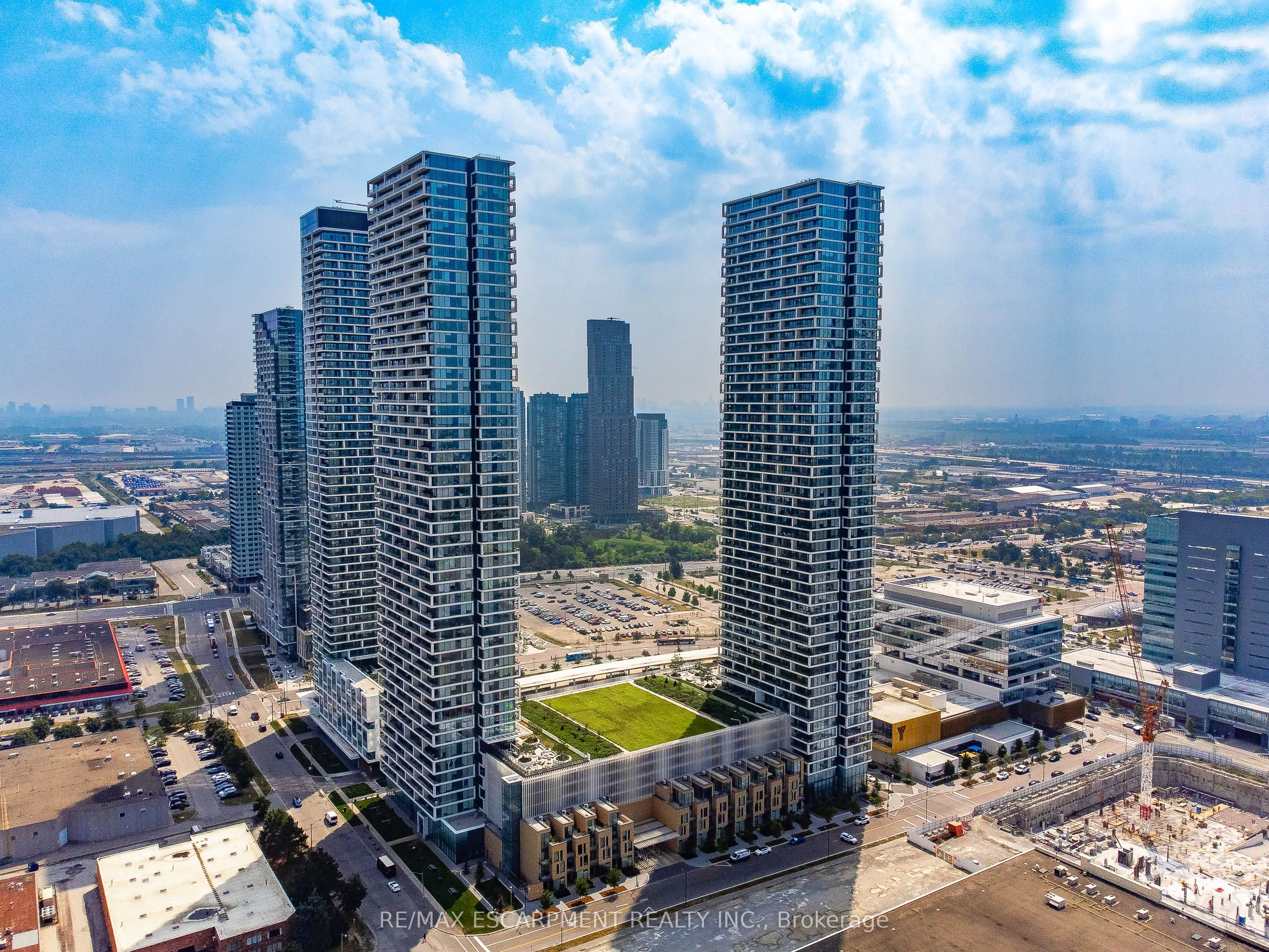898 Portage Parkway, #2107