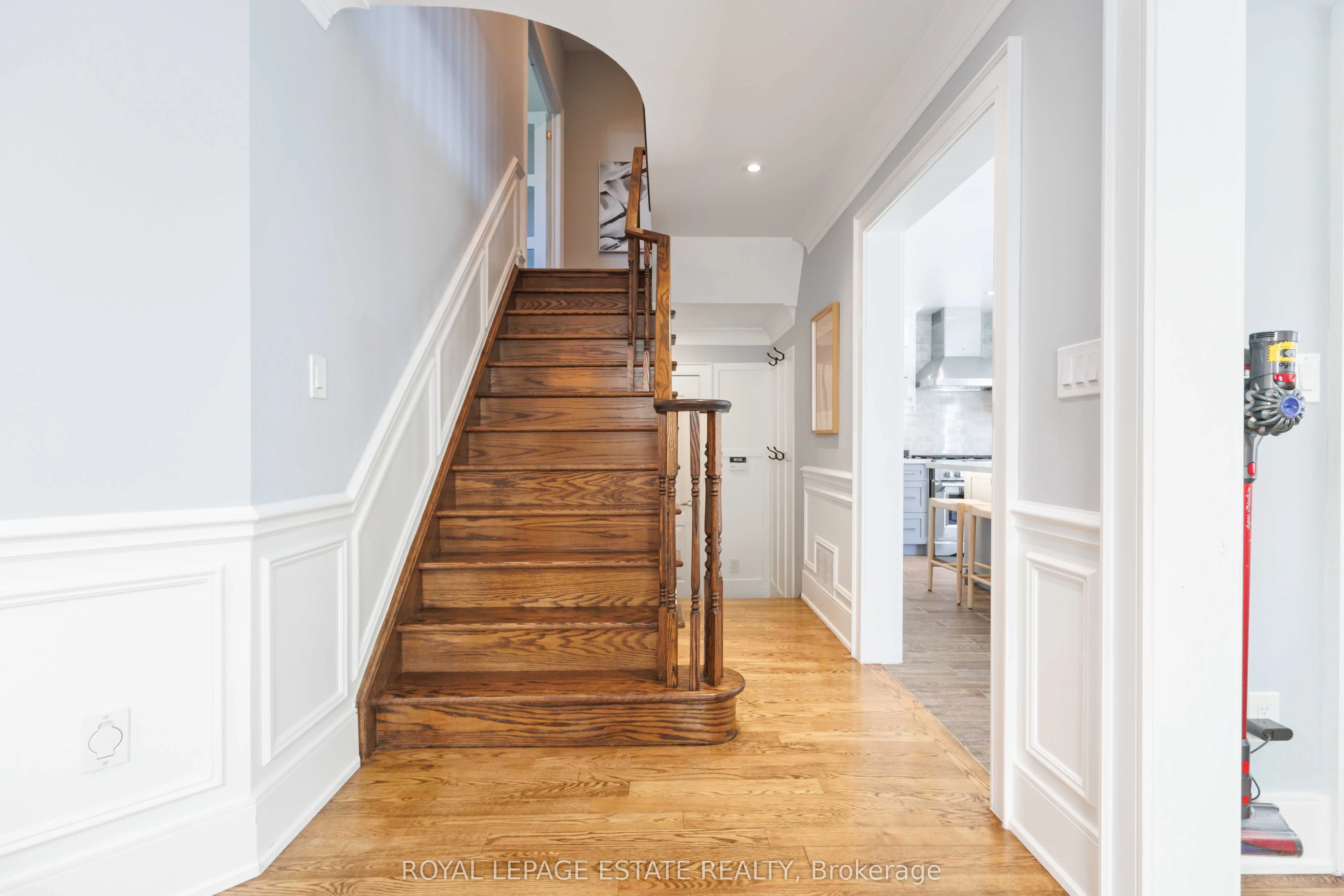 19 Hiram Johnson Road