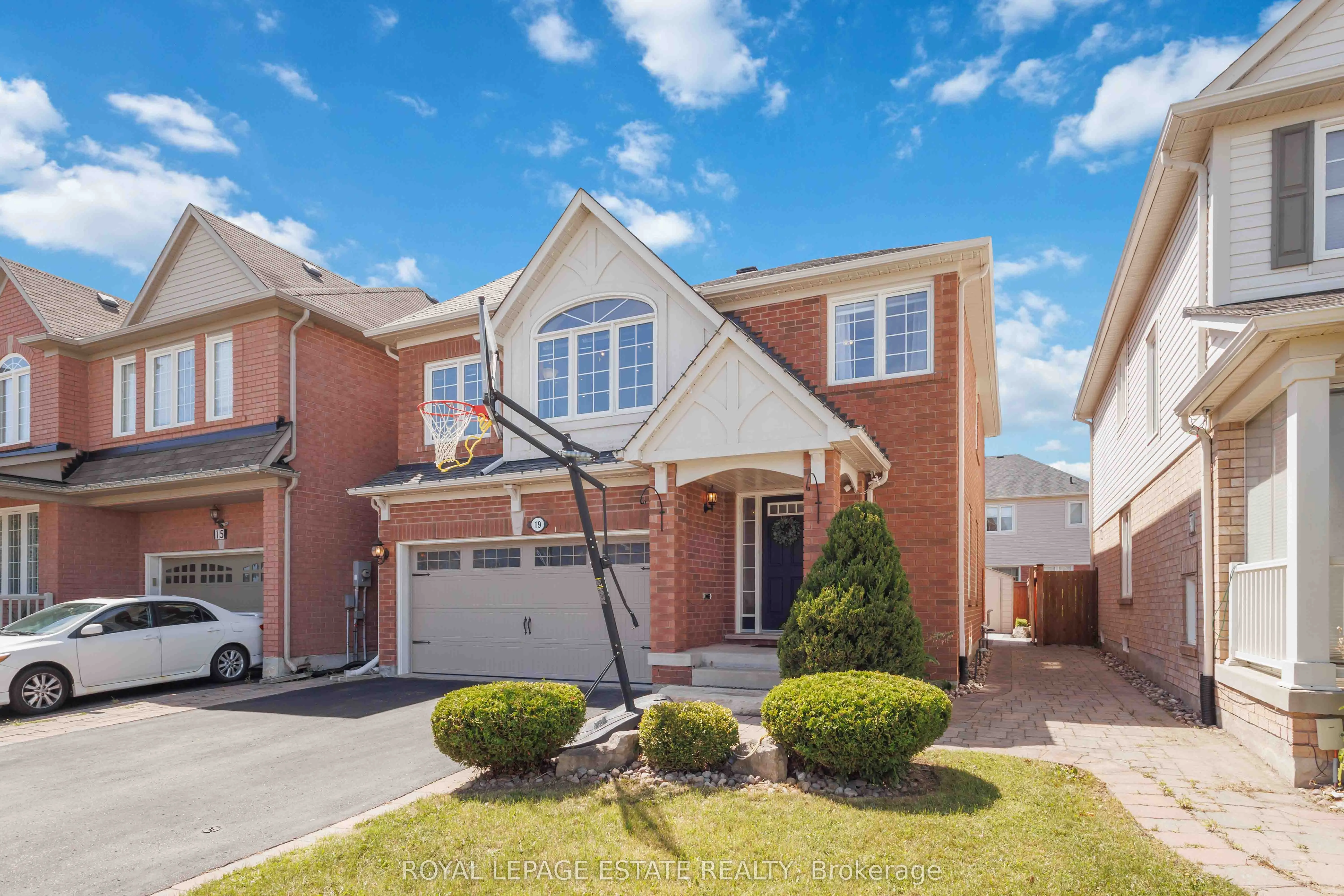 19 Hiram Johnson Road