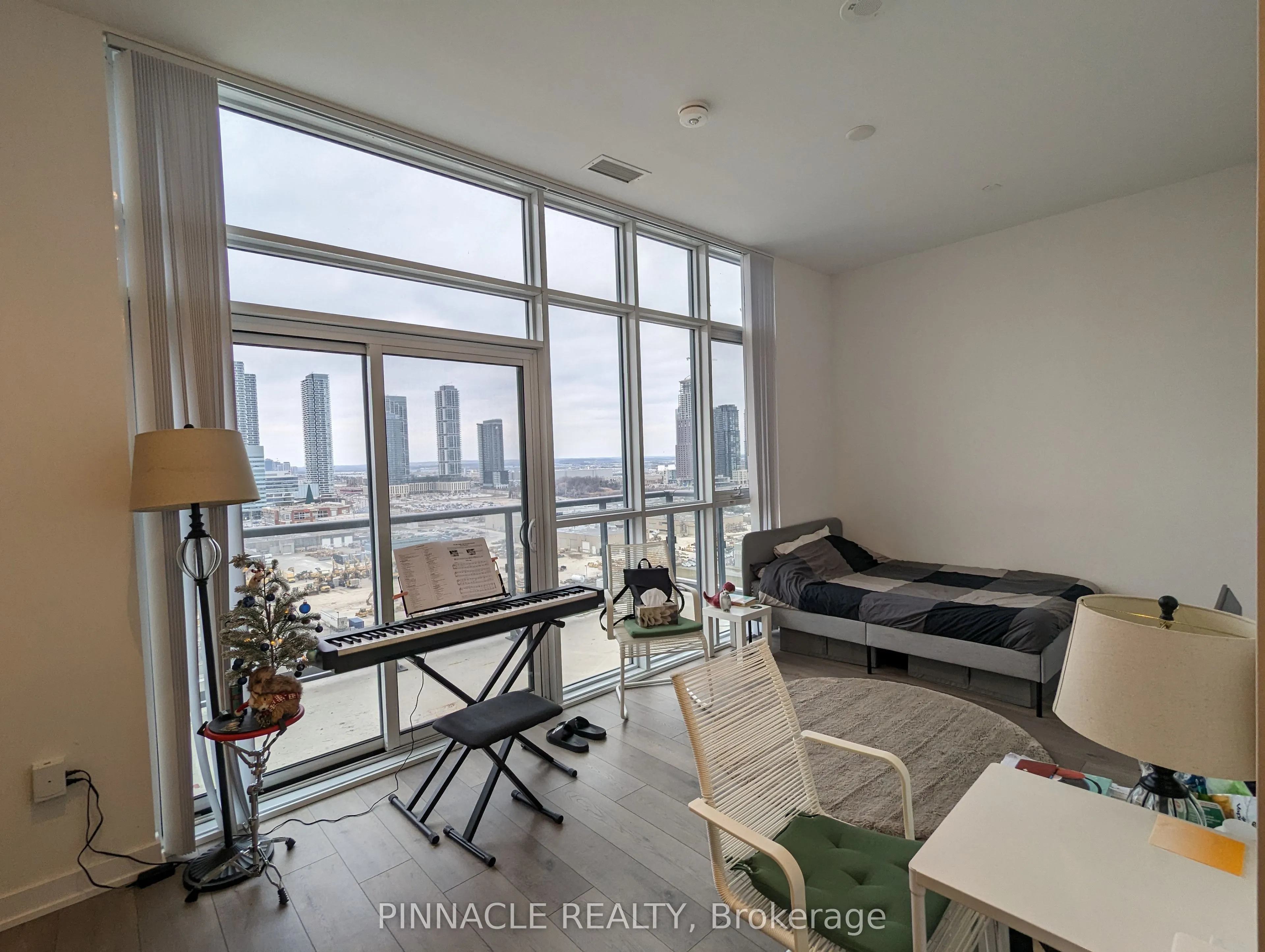 10 Honeycrisp Crescent, #1817