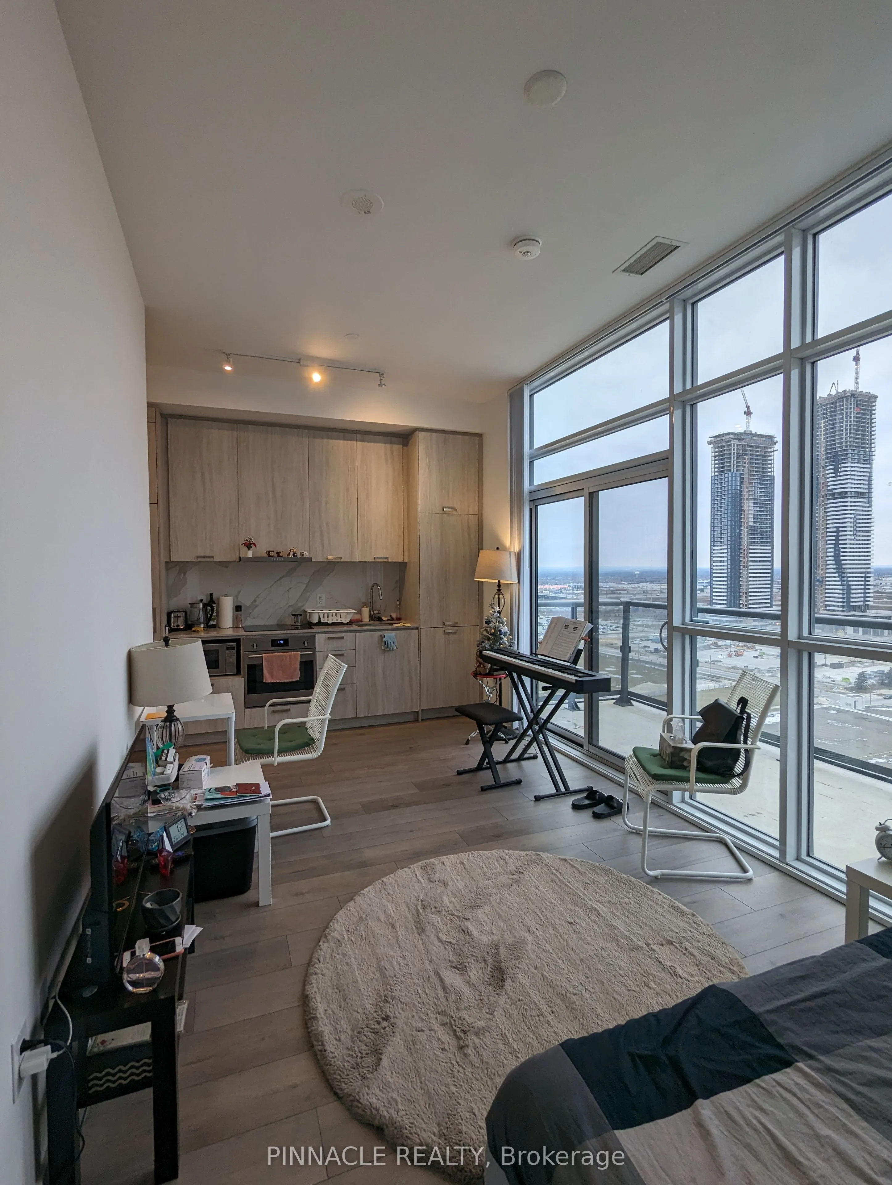 10 Honeycrisp Crescent, #1817